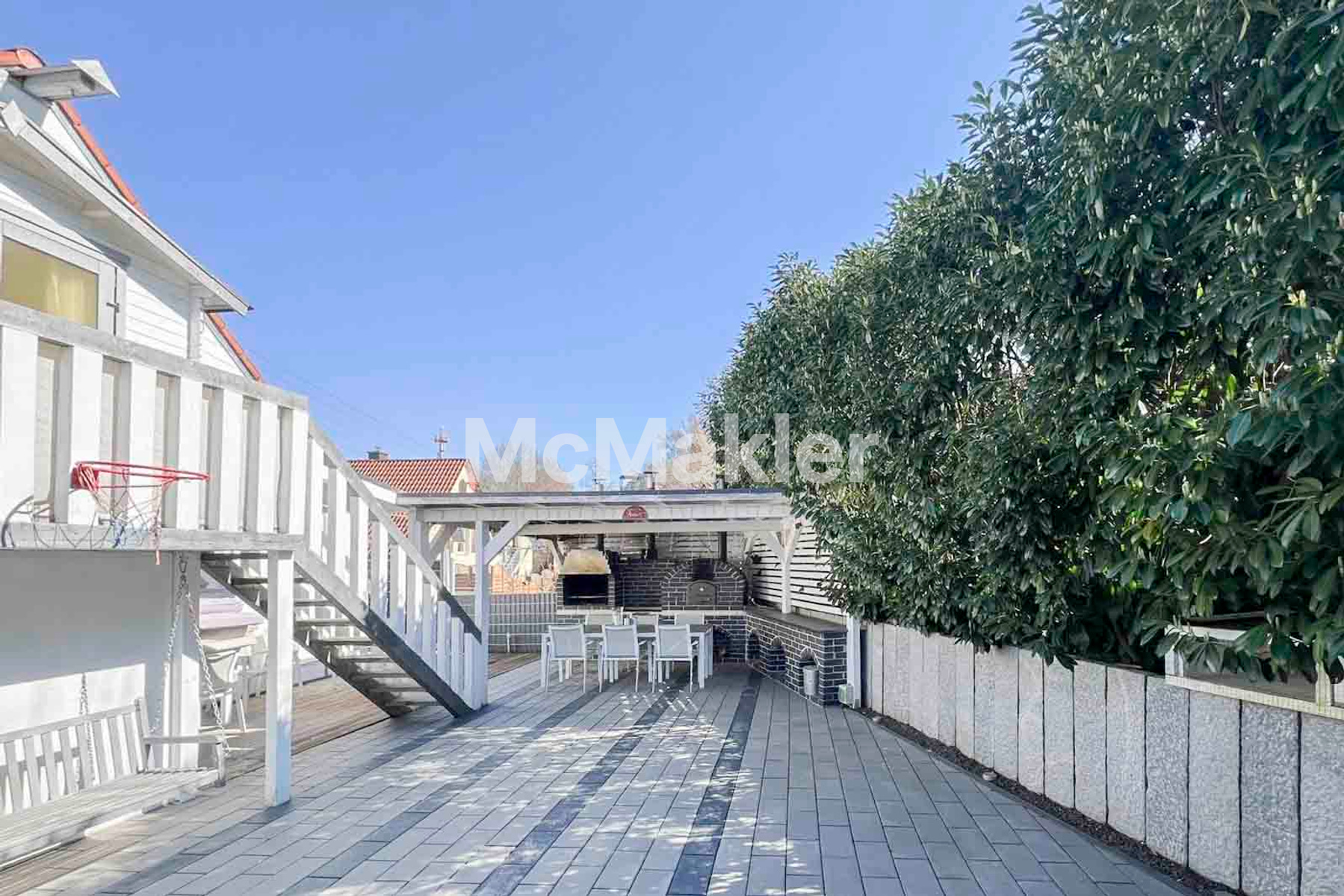 Property view 18