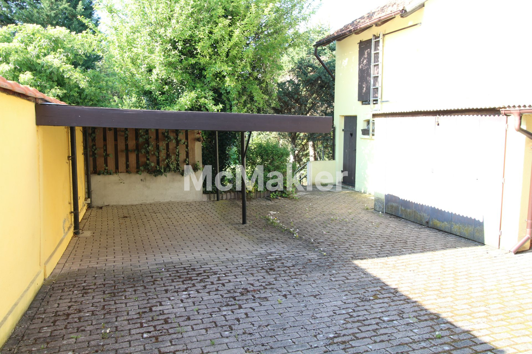 Property view 13