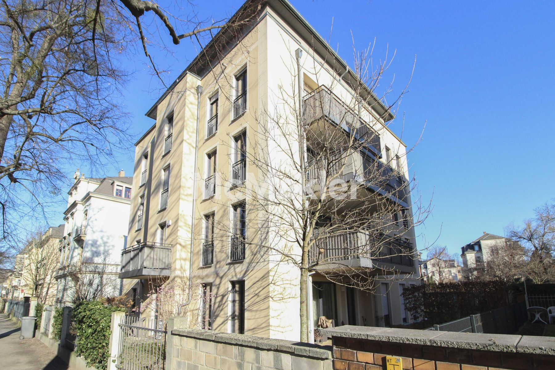 Property view 15