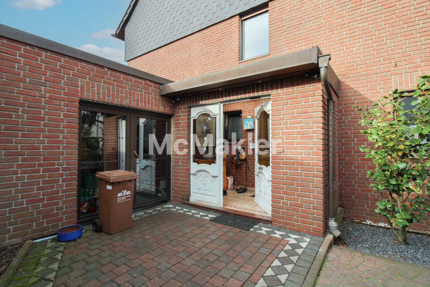 Property view 11
