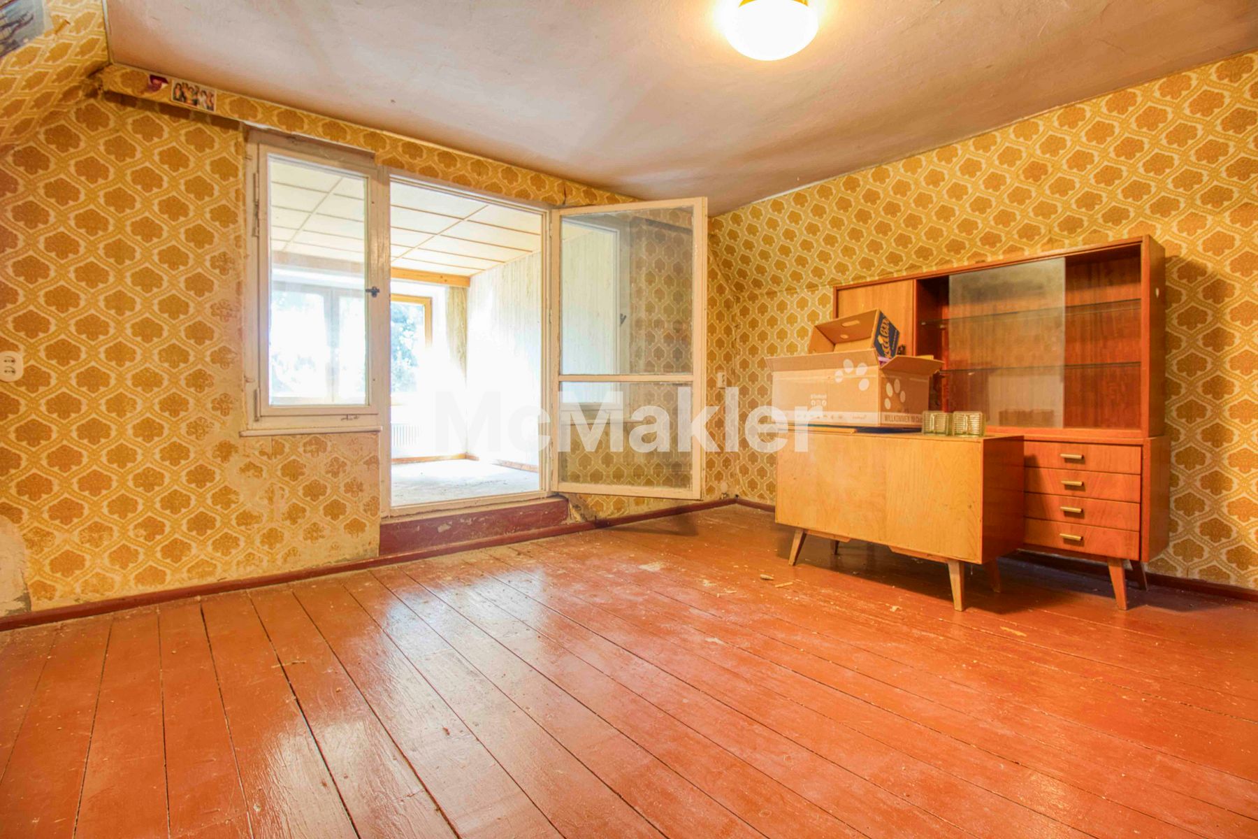 Property view 16