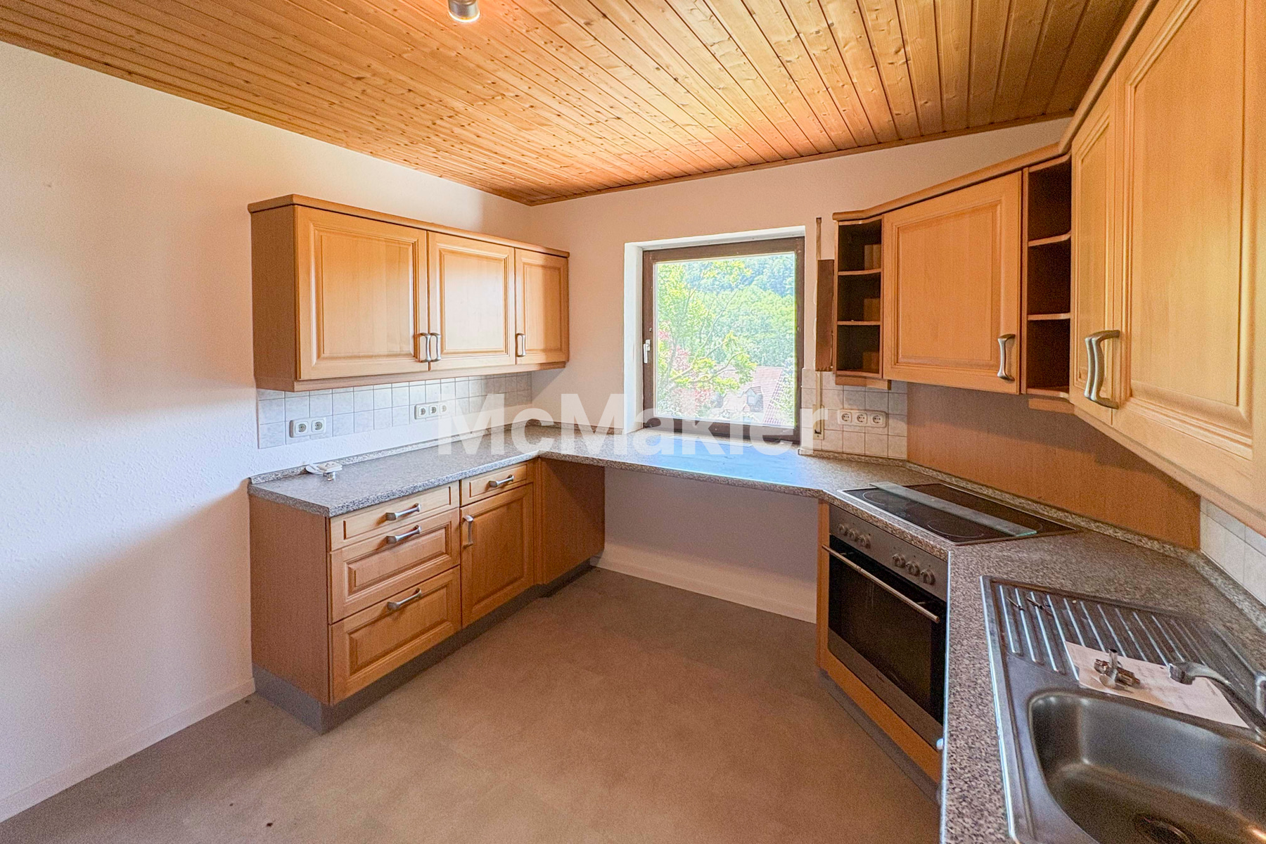Property view 15
