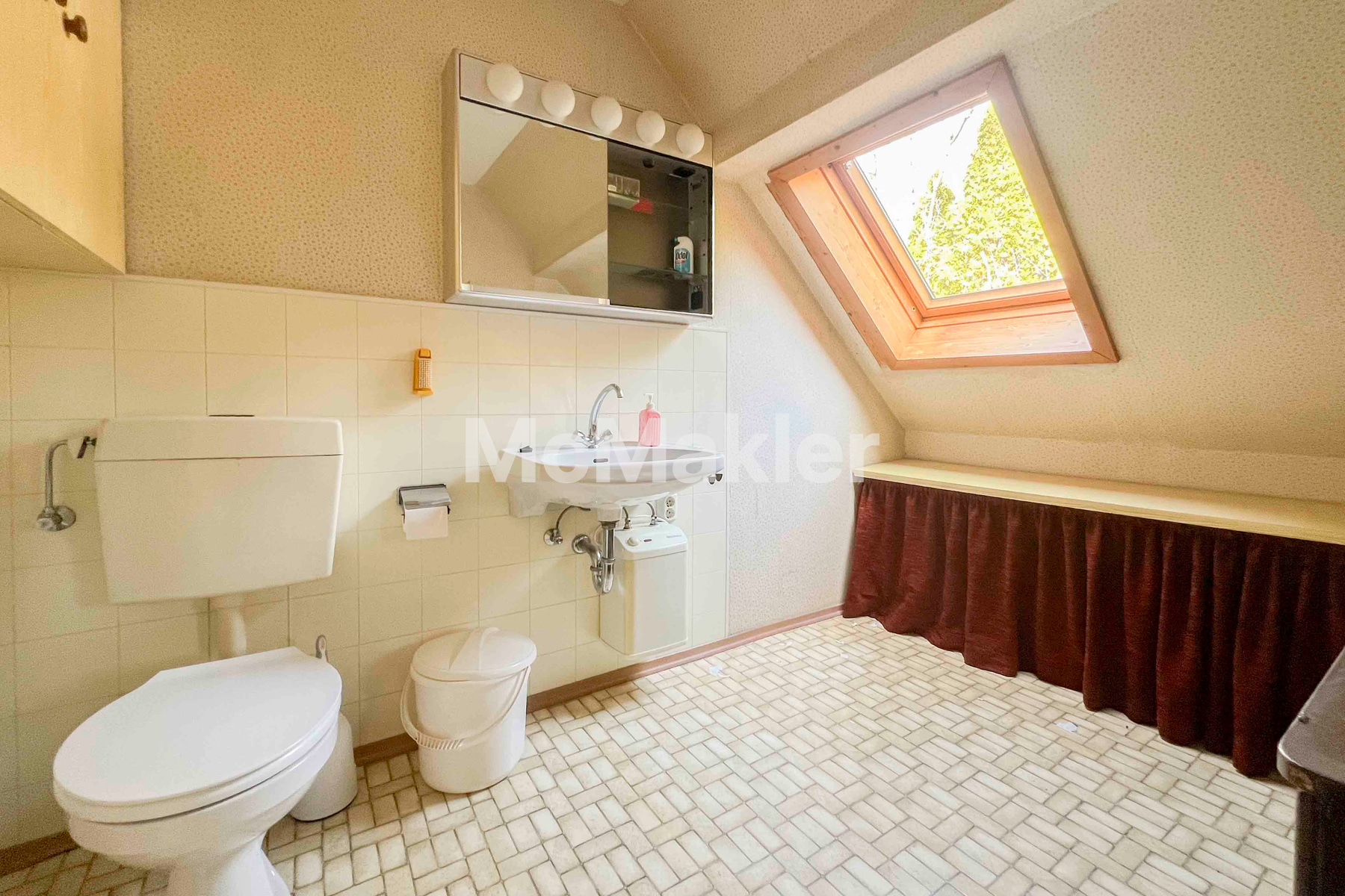 Property view 13