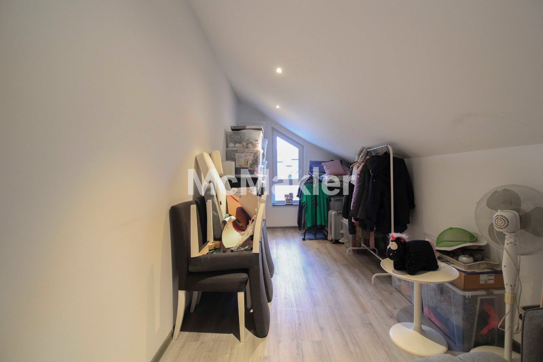 Property view 12