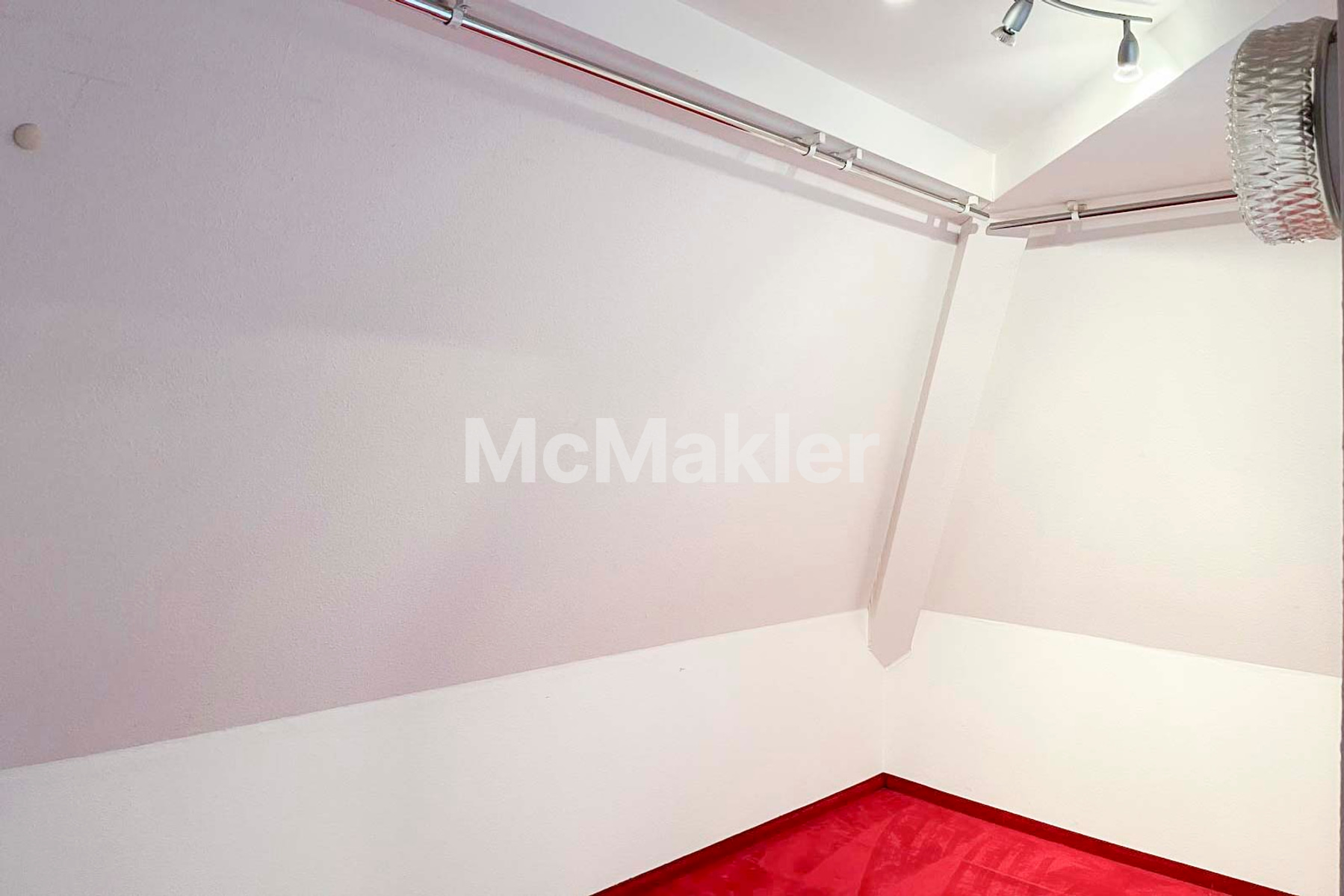 Property view 19