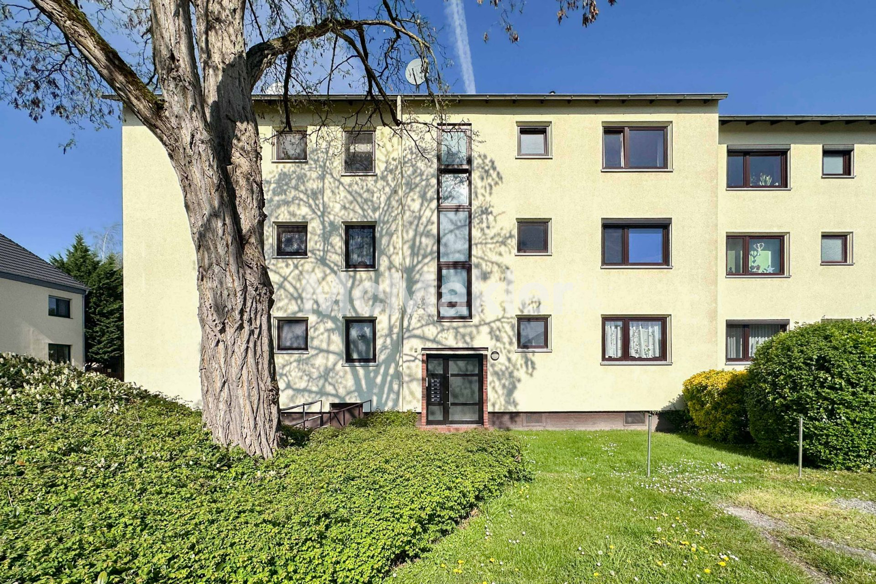 Bezugsfrei! Helle 2-Zimmer-Eigentumswohnung mit Balkon in Köln-Sürth