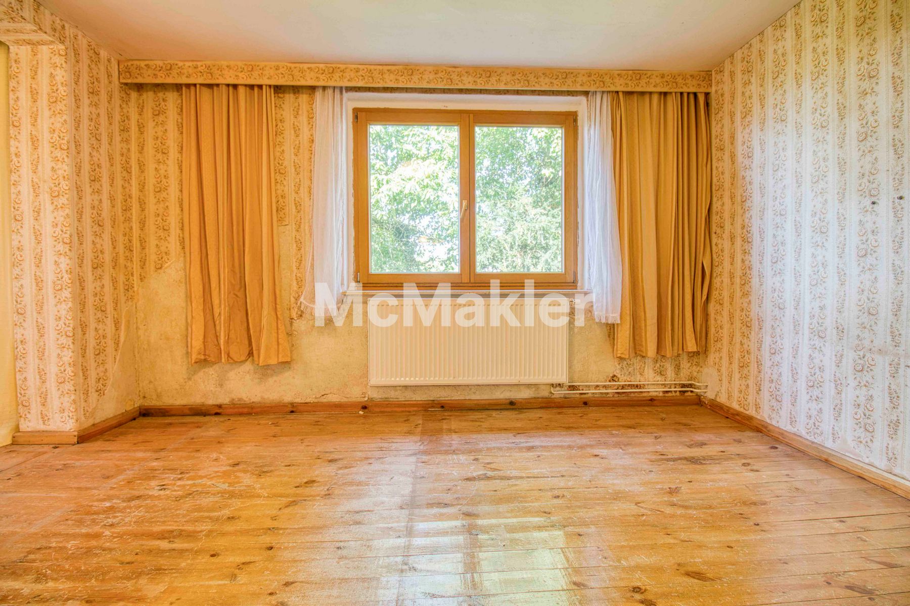Property view 11