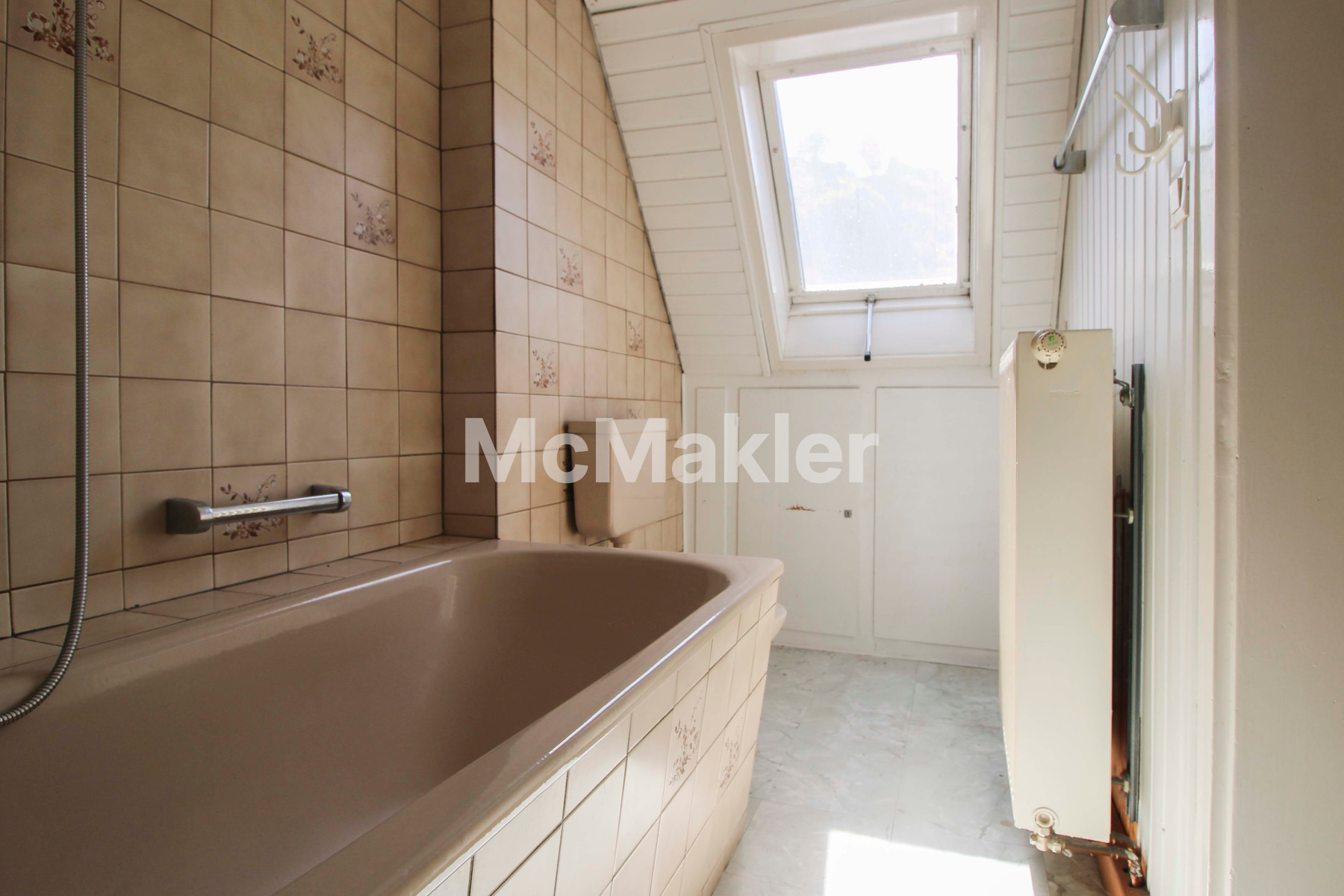 Property view 10