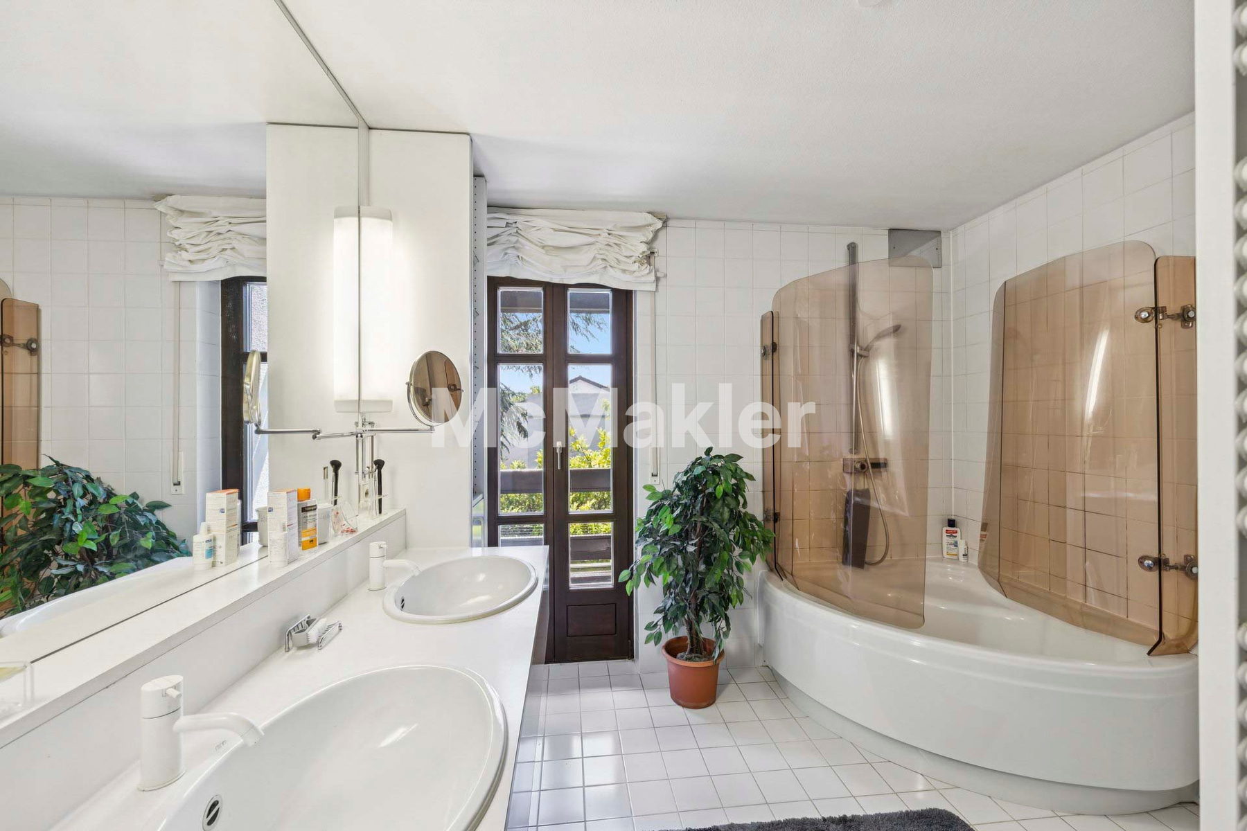 Property view 15