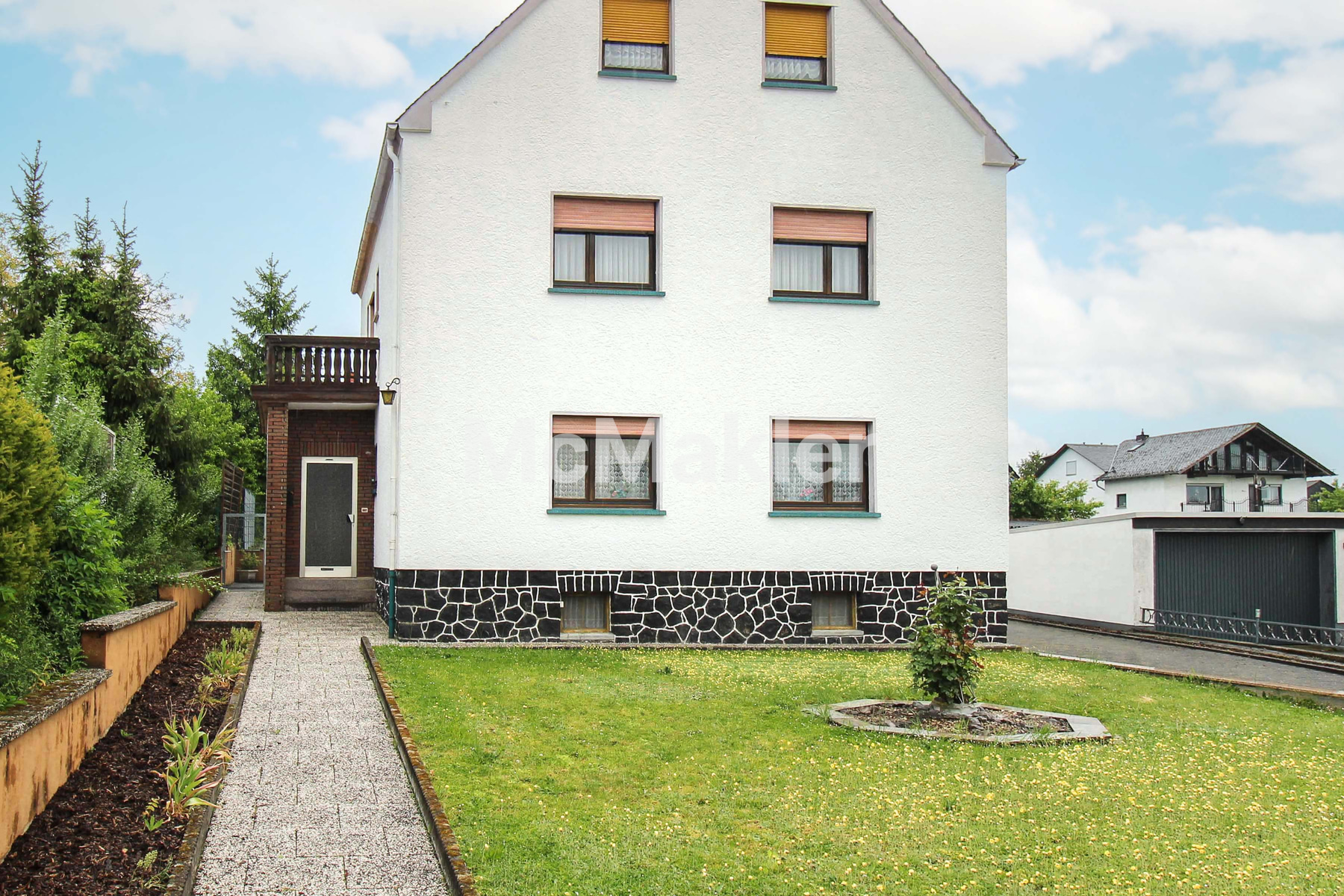  Ruhiges Zuhause mit Garten, Garage und 2 Freistellplätzen in Limburg-Ahlbach