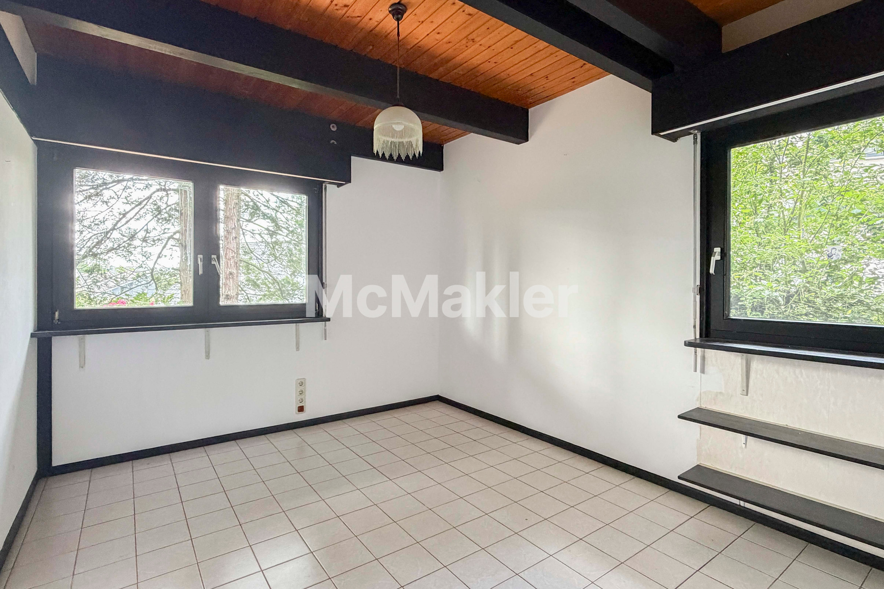 Property view 10