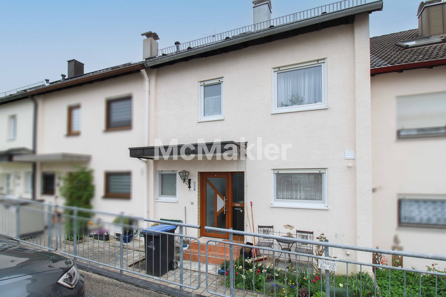 Modernisiertes Reihenmittelhaus in Hildrizhausen: 150 m² Wohnfläche, Wintergarten & Garage