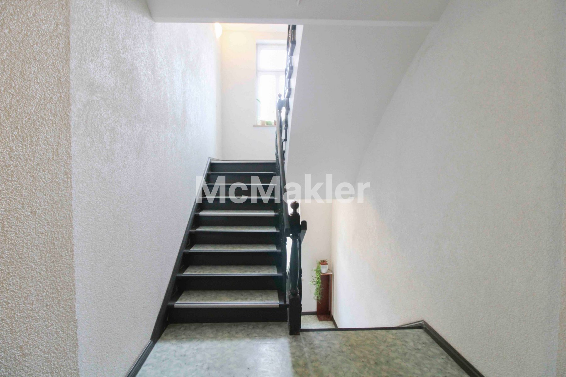 Property view 11