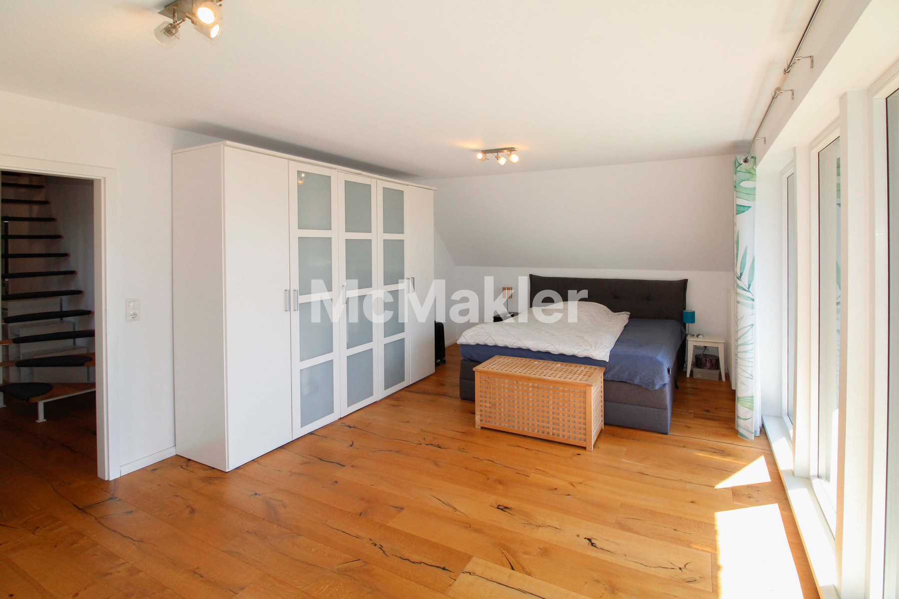 Property view 13