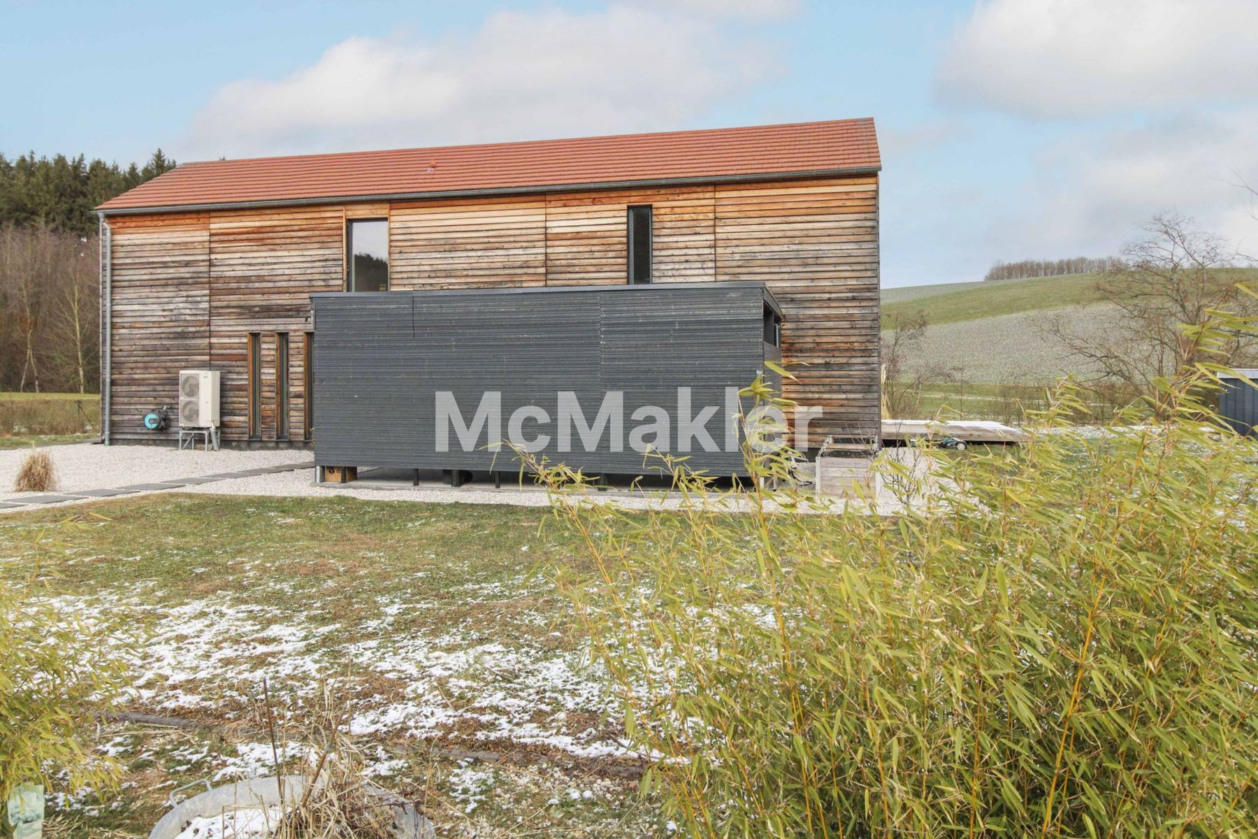 Property view 24
