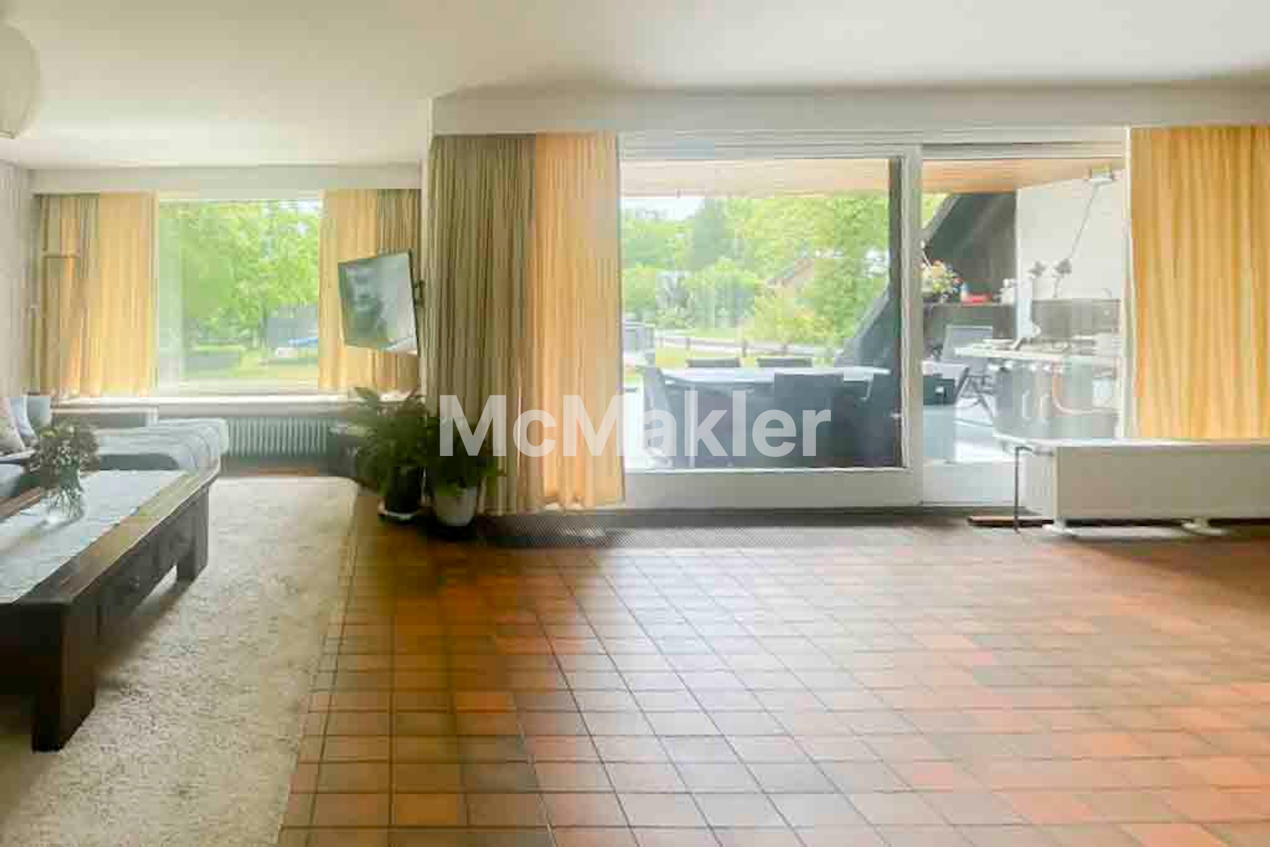 Property view 10
