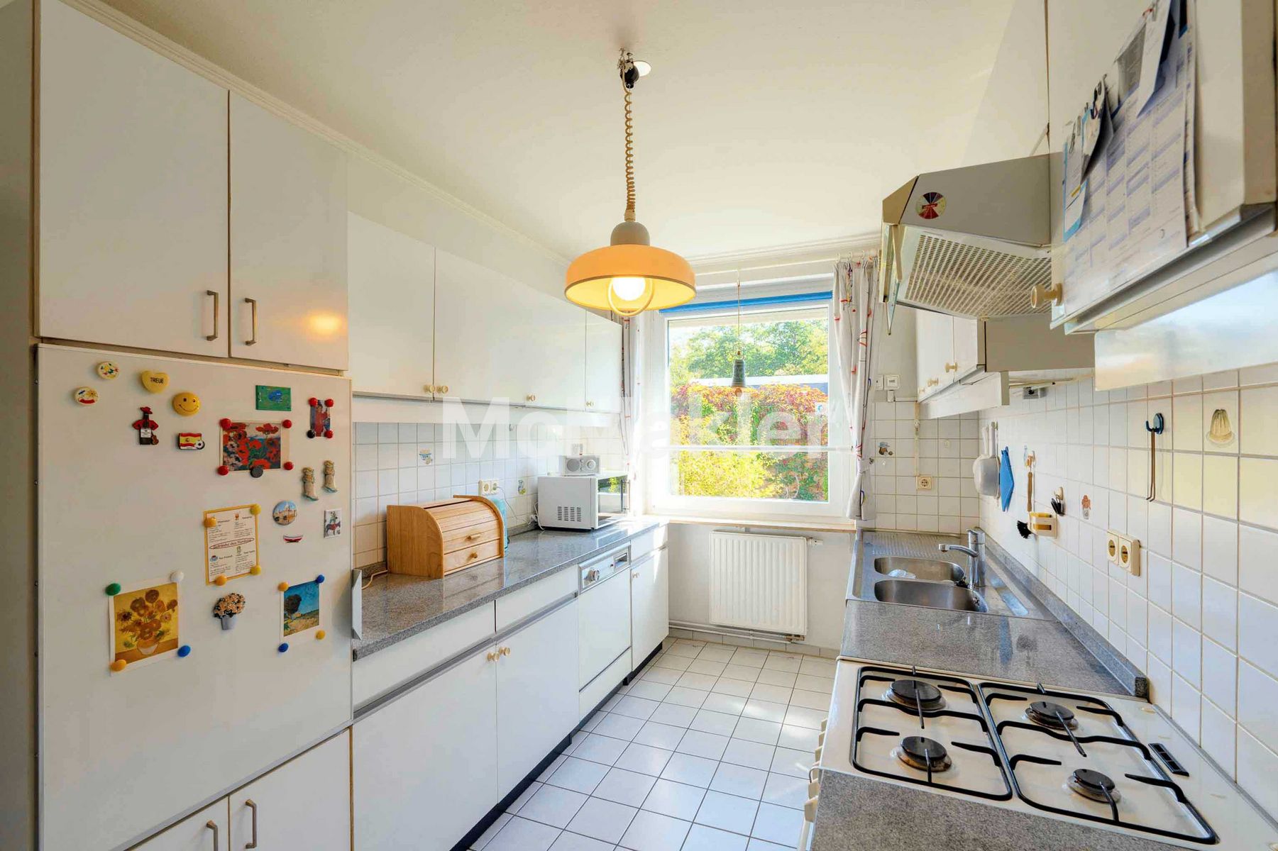 Gemütlicher Bungalow mit Garten und Garage sowie viel Potenzial mitten