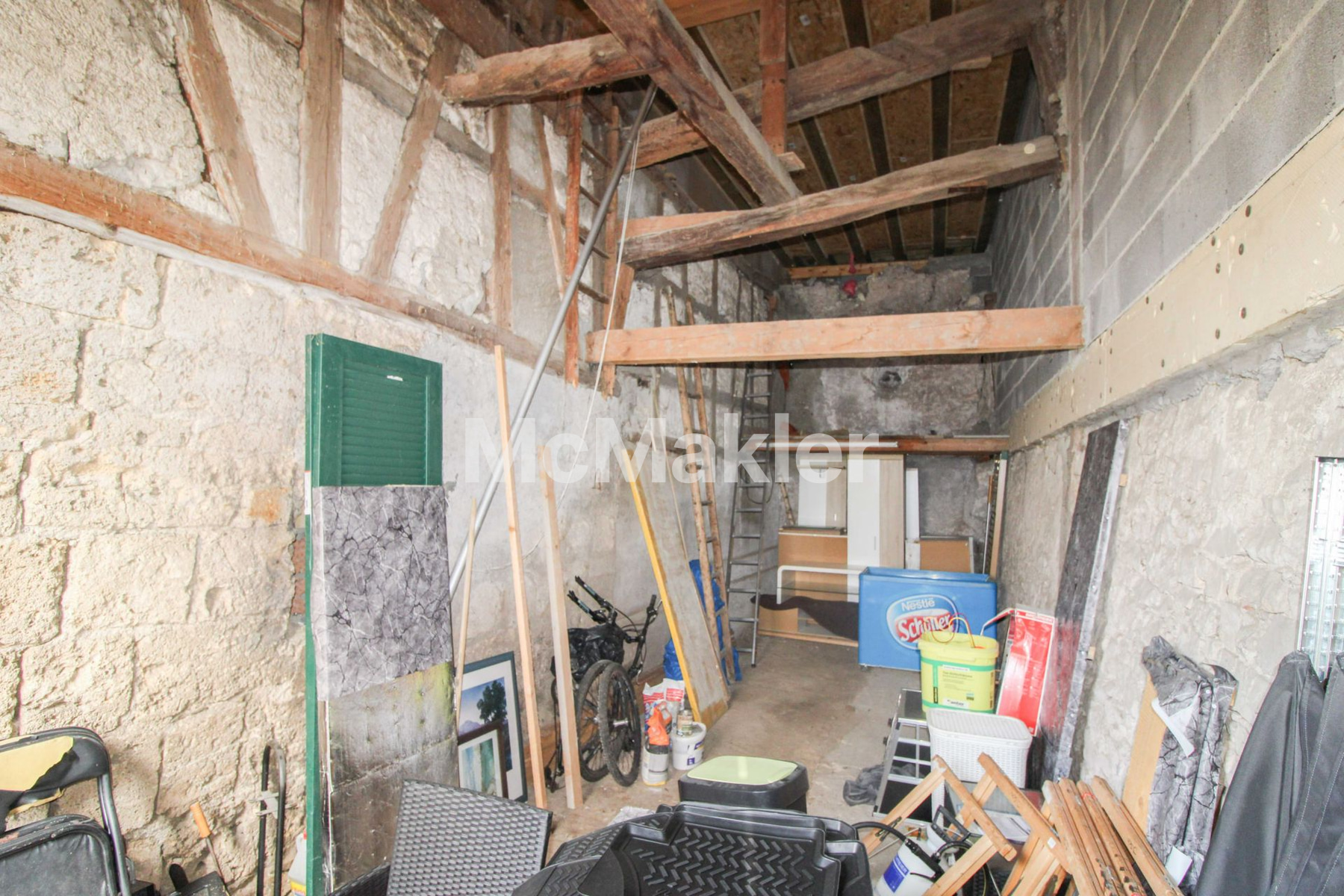 Property view 16