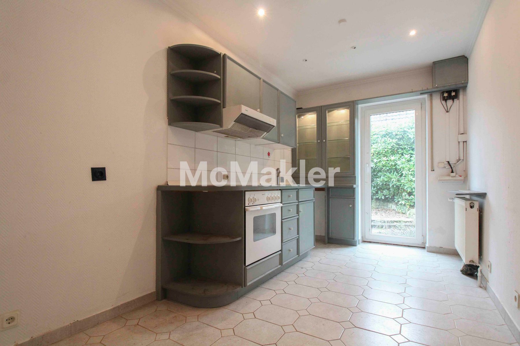 Property view 11