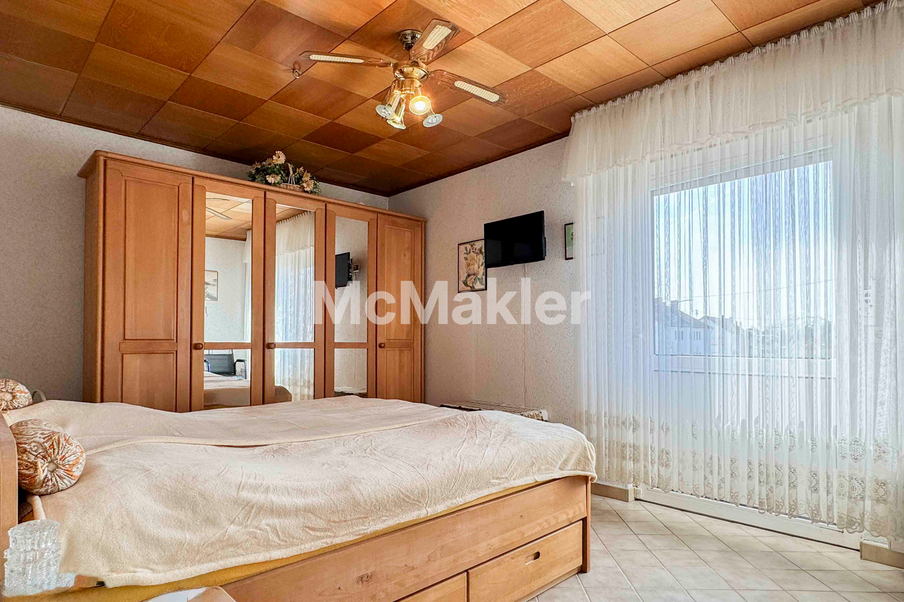 Property view 9