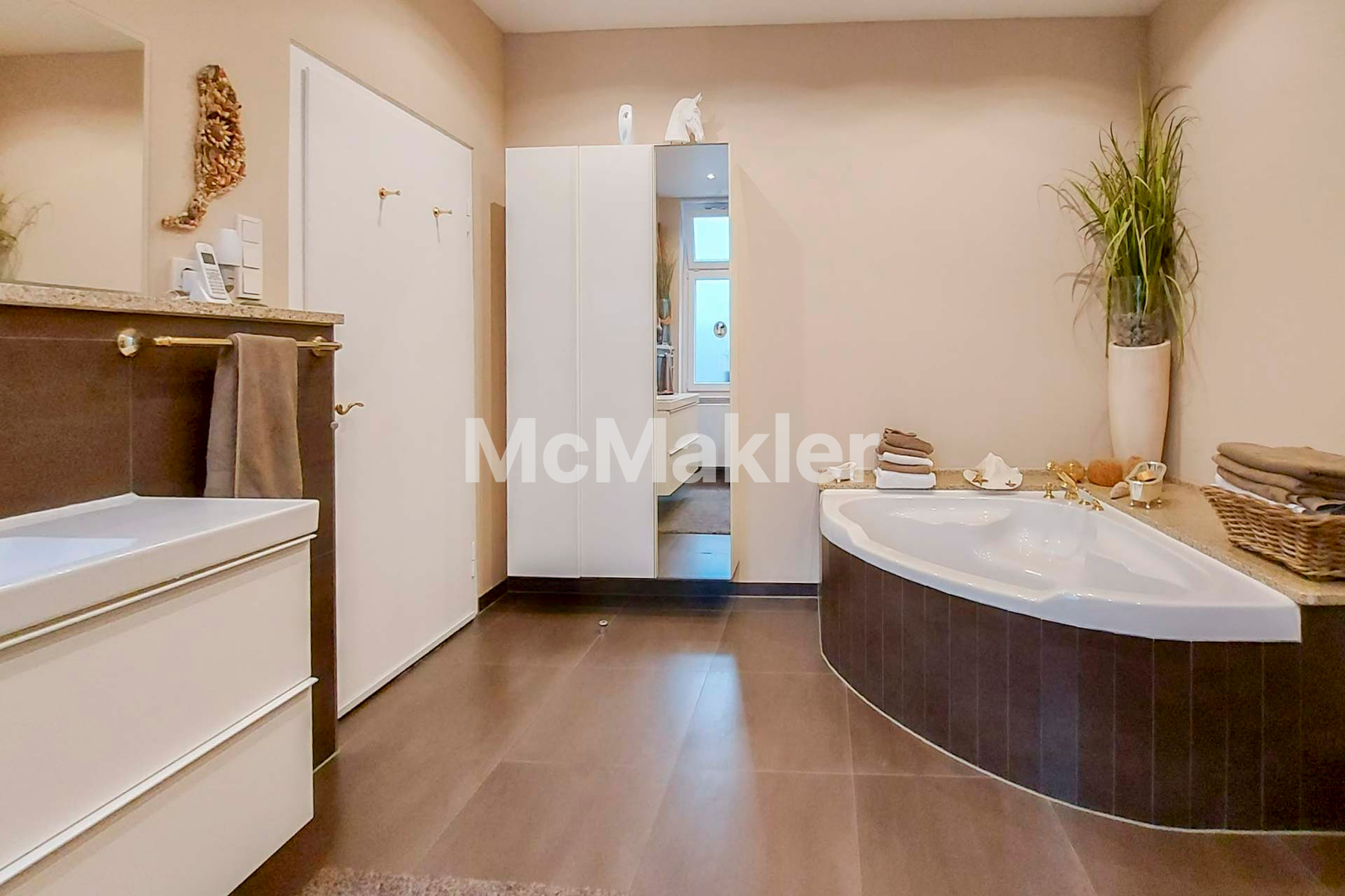 Property view 6