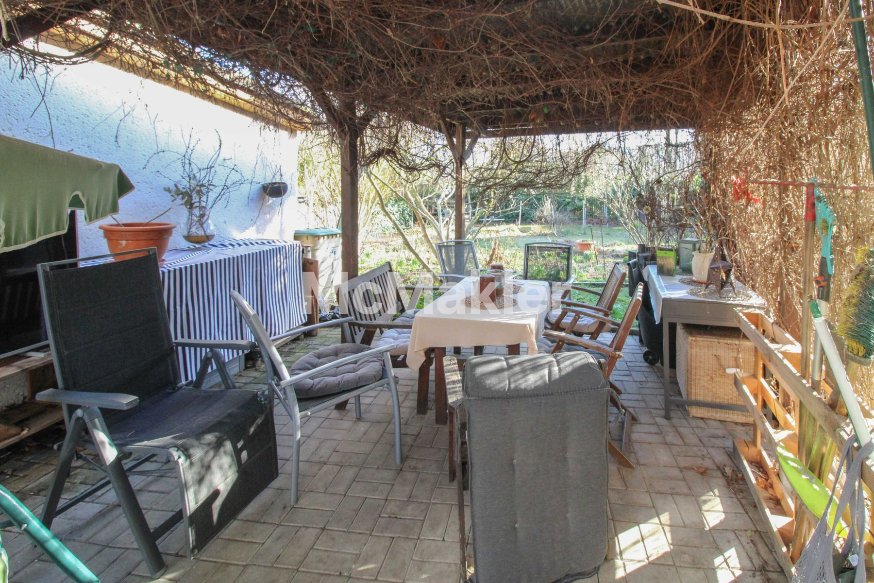 Property view 16