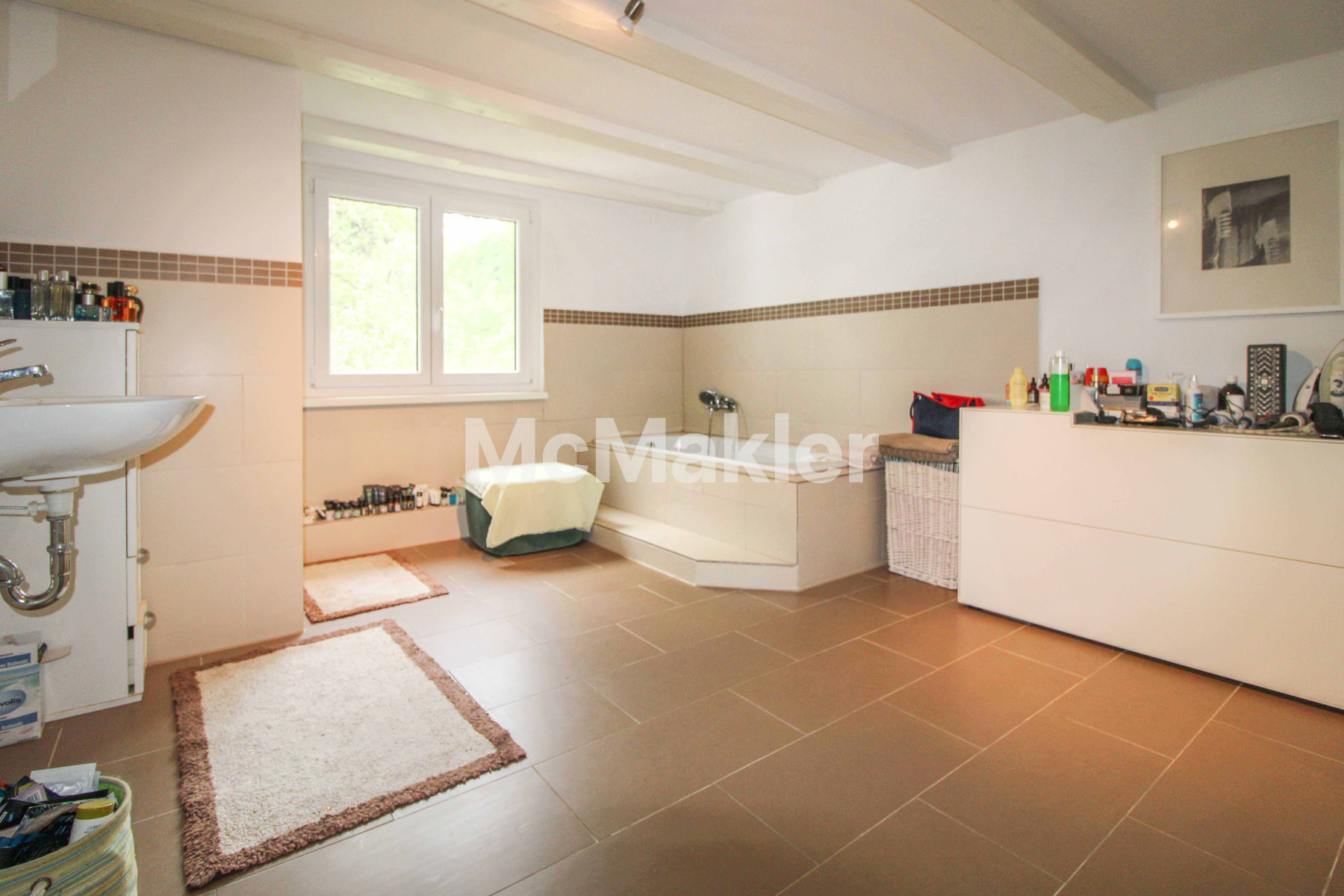 Property view 14