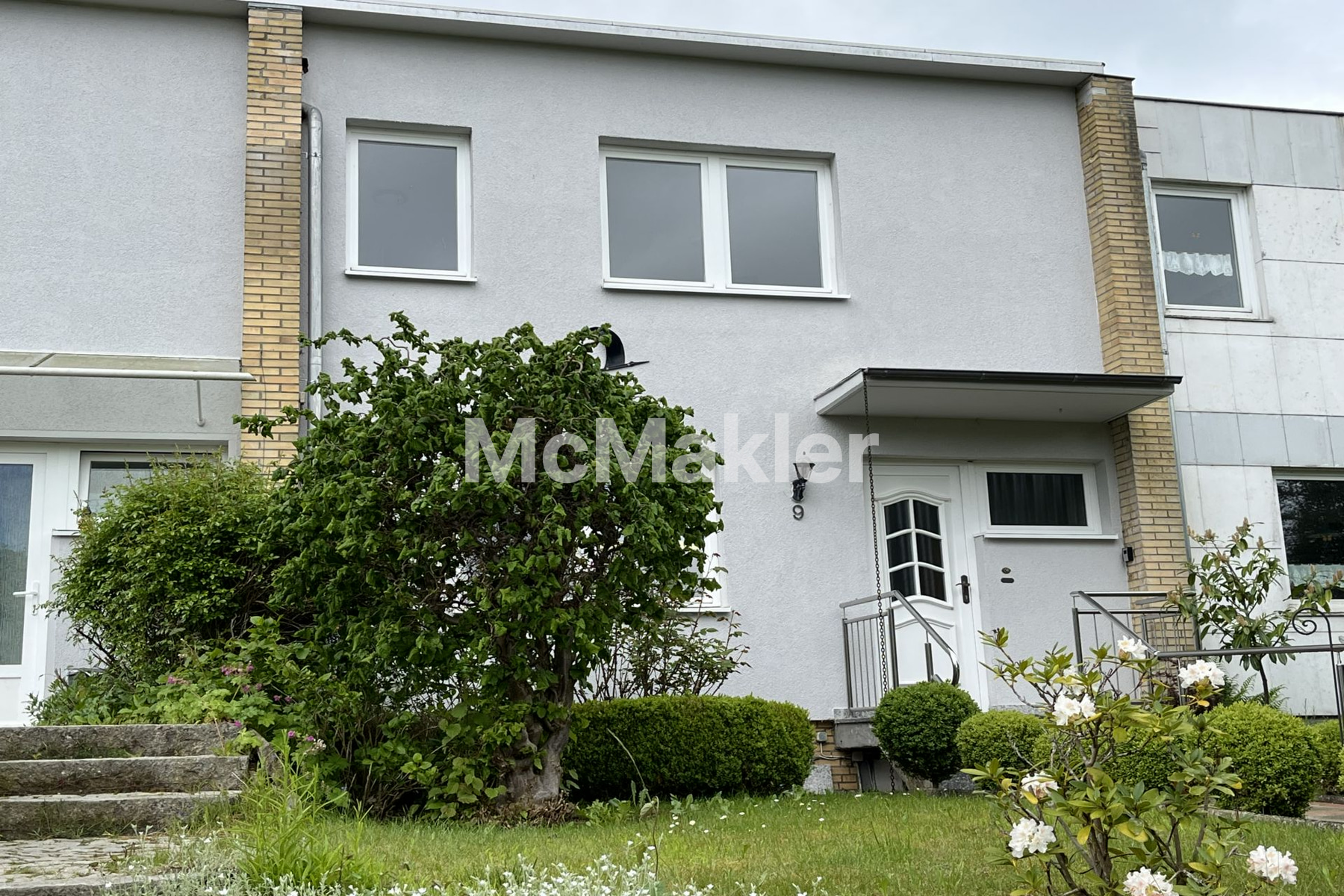 Kleines Mittelreihenhaus  in Ostseenähe