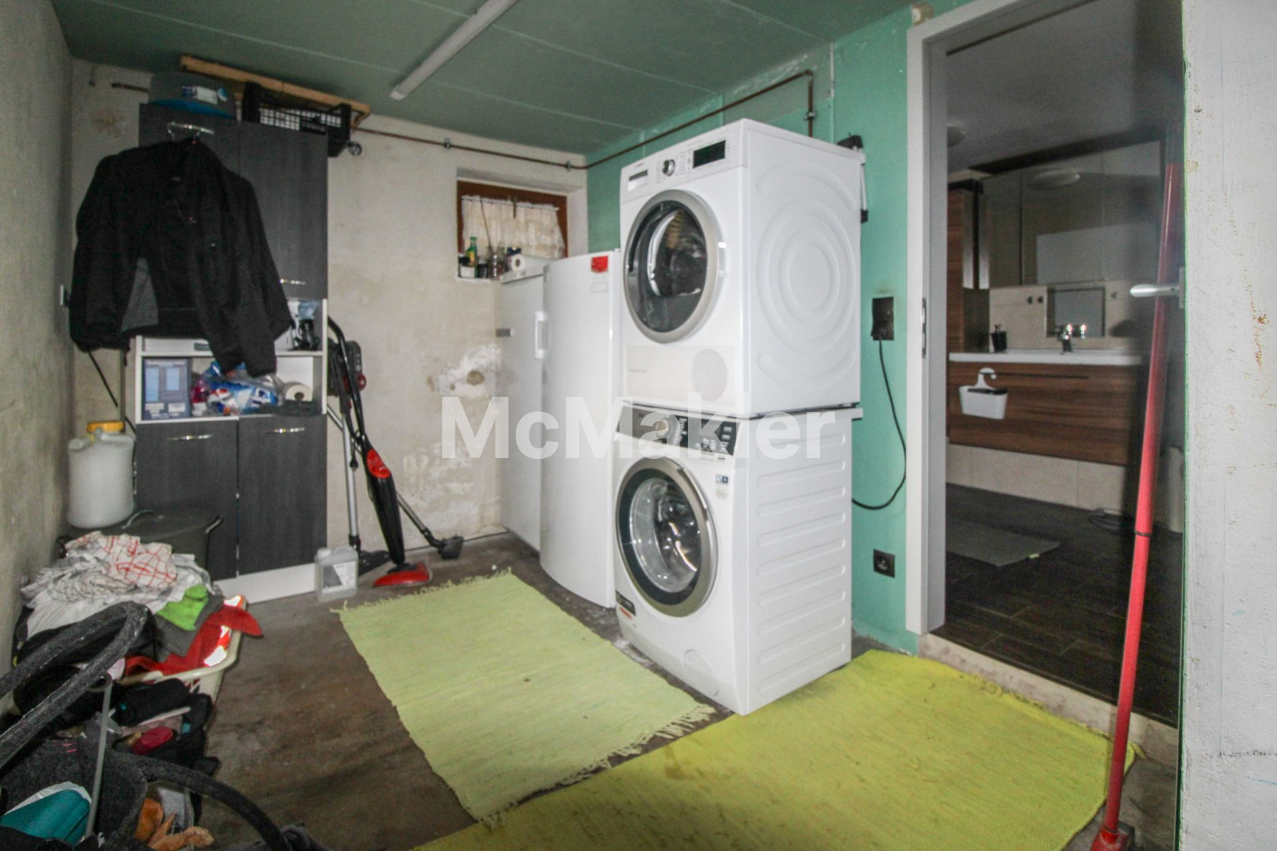Property view 16