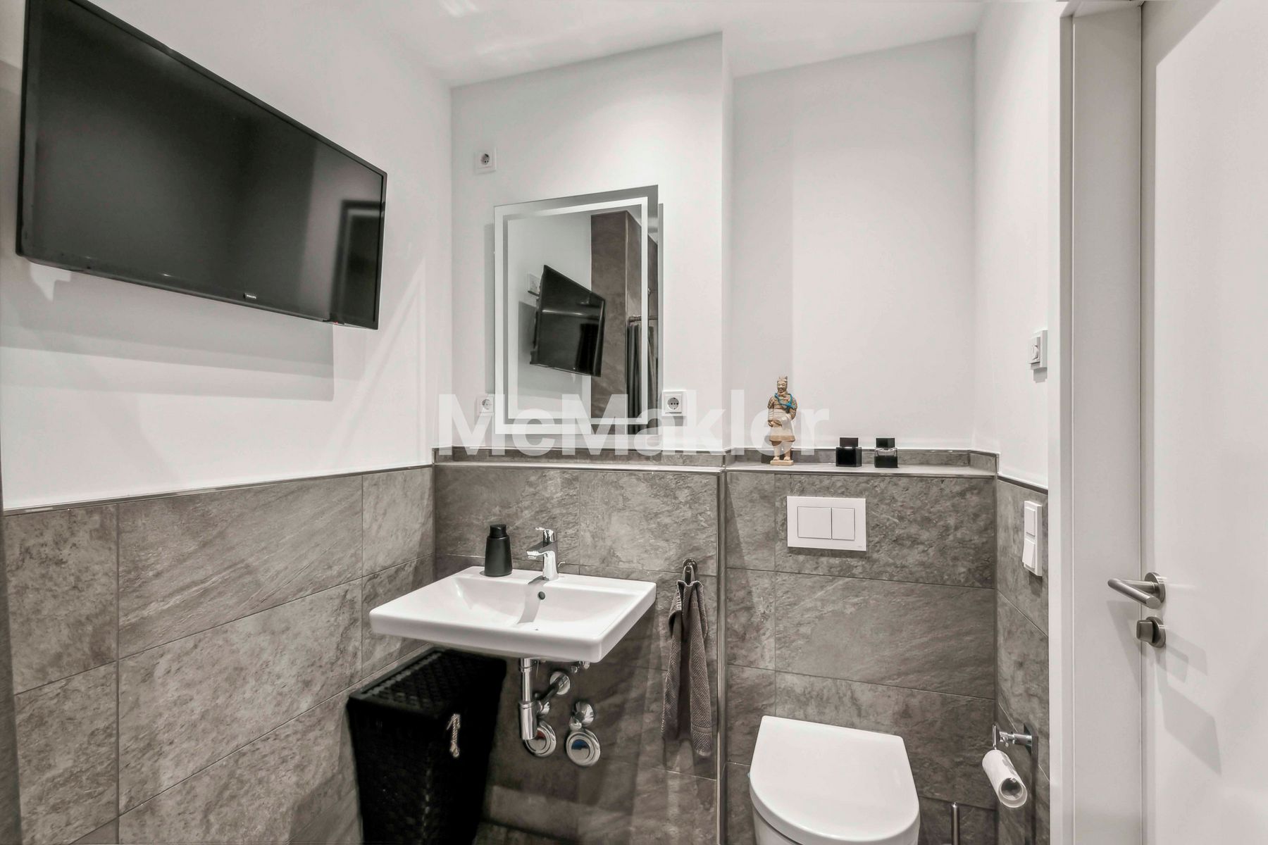 Property view 12