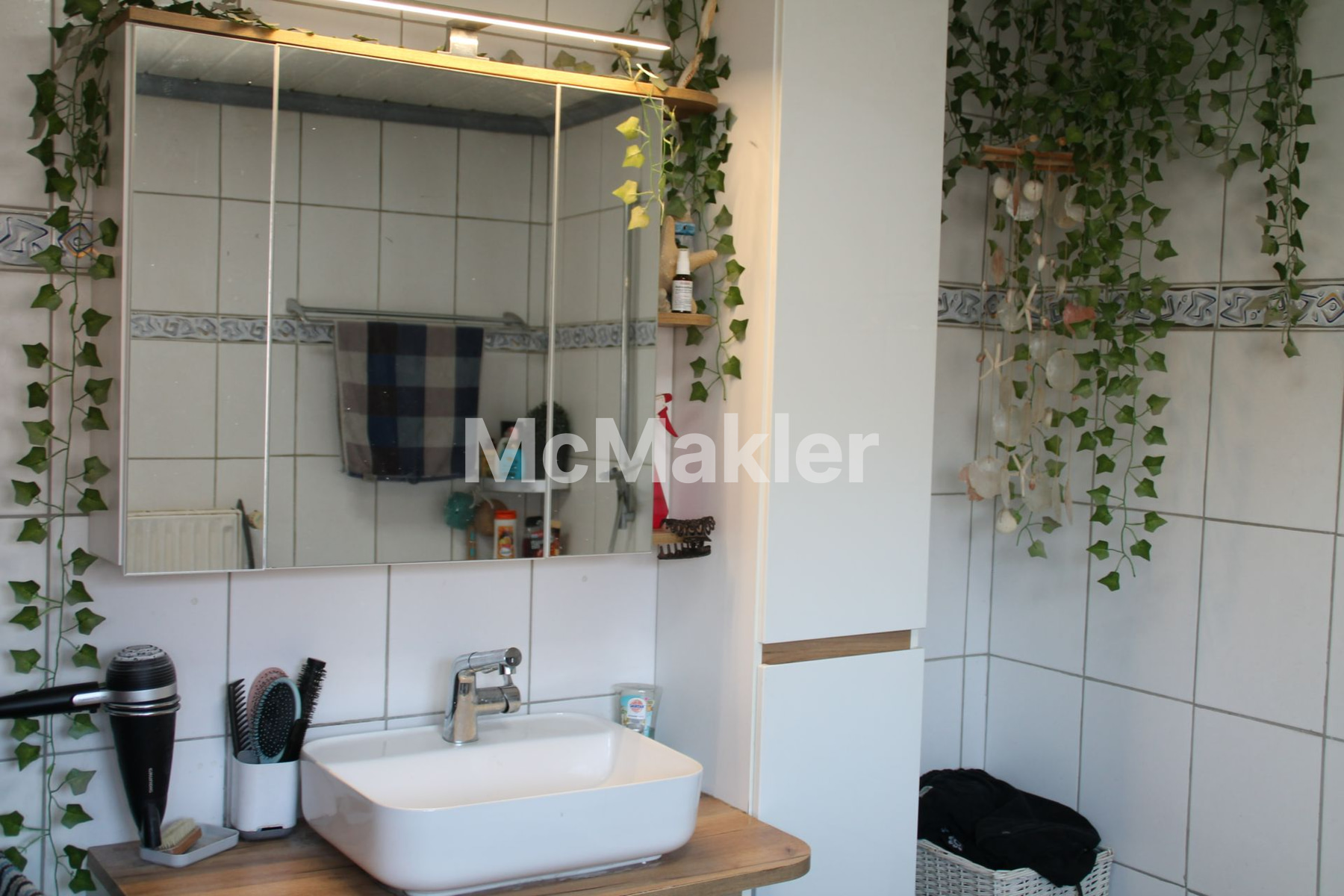 Property view 11