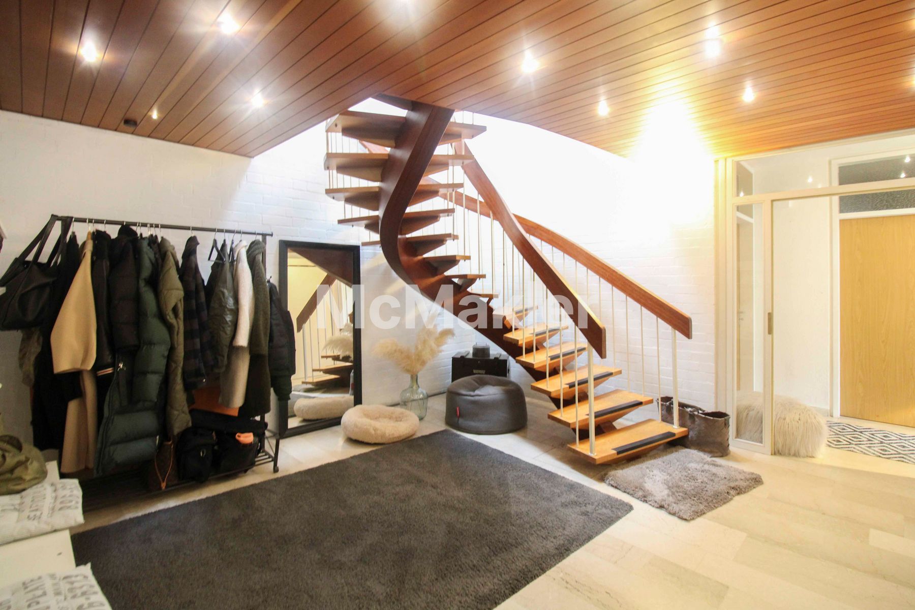 Property view 18