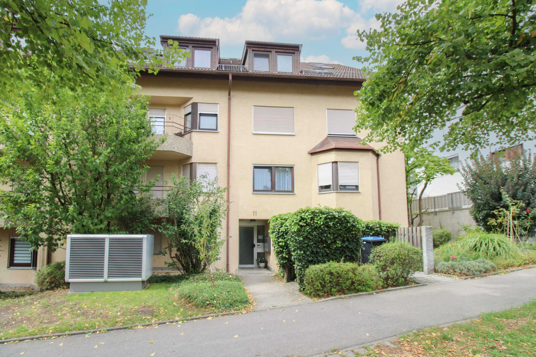 Maisonette-Traum mit Wärmepumpe, PV & Energie. B: 3,5 Zimmer mit ...