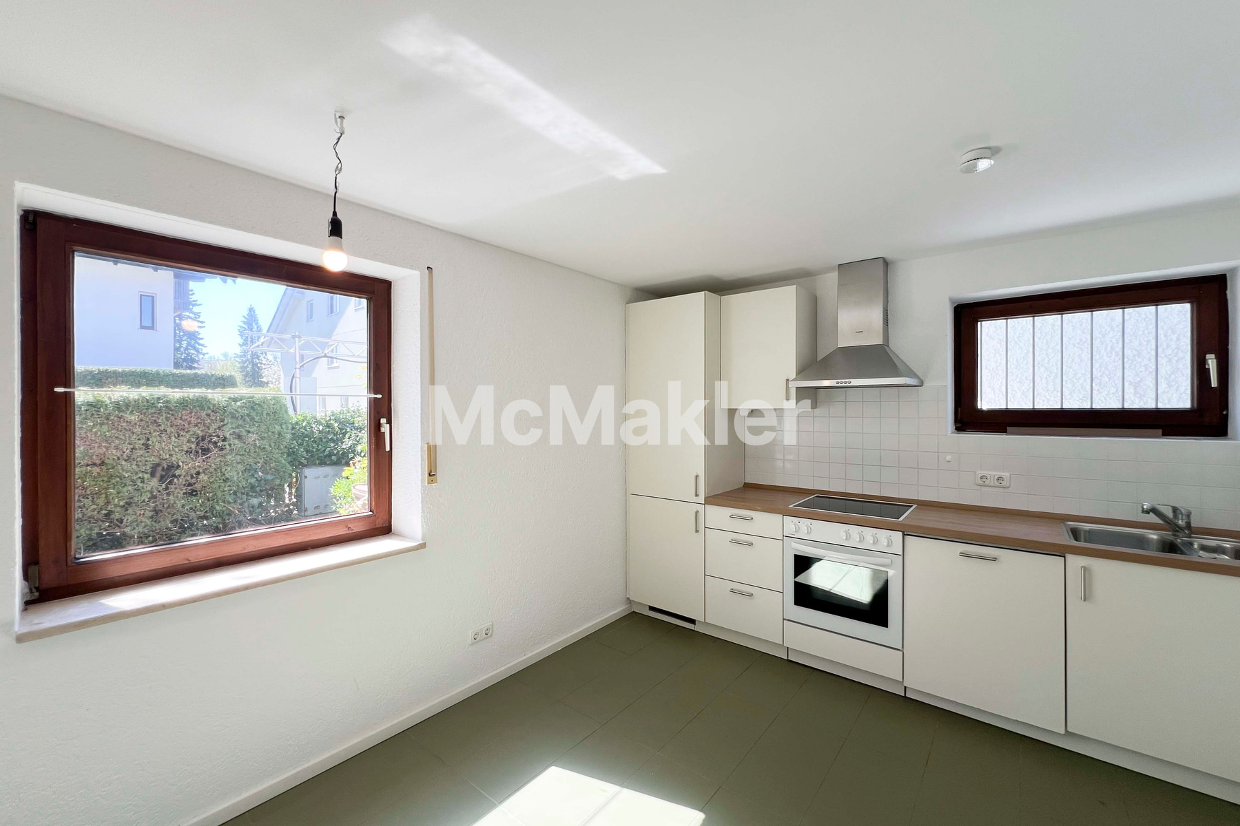 Property view 18