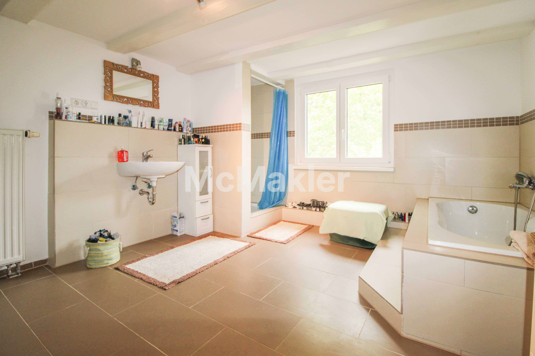Property view 13