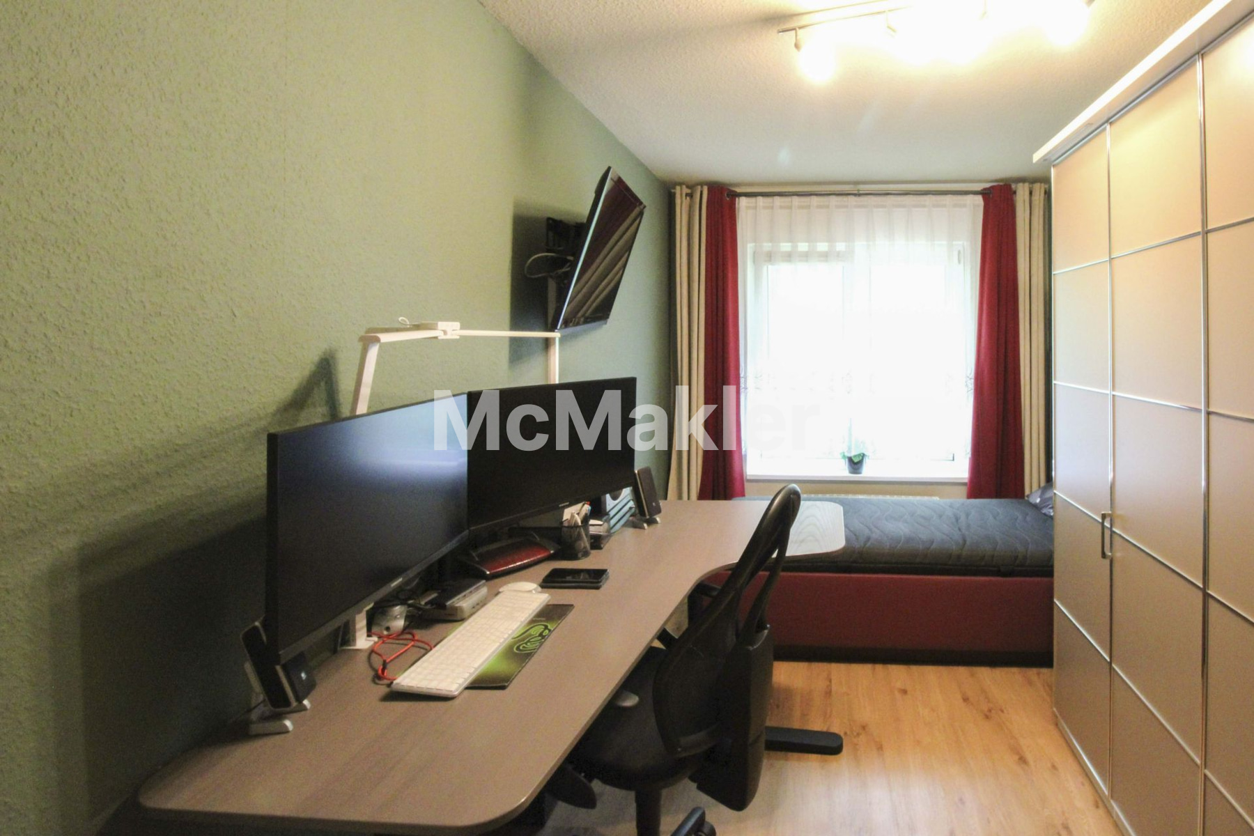 Property view 11