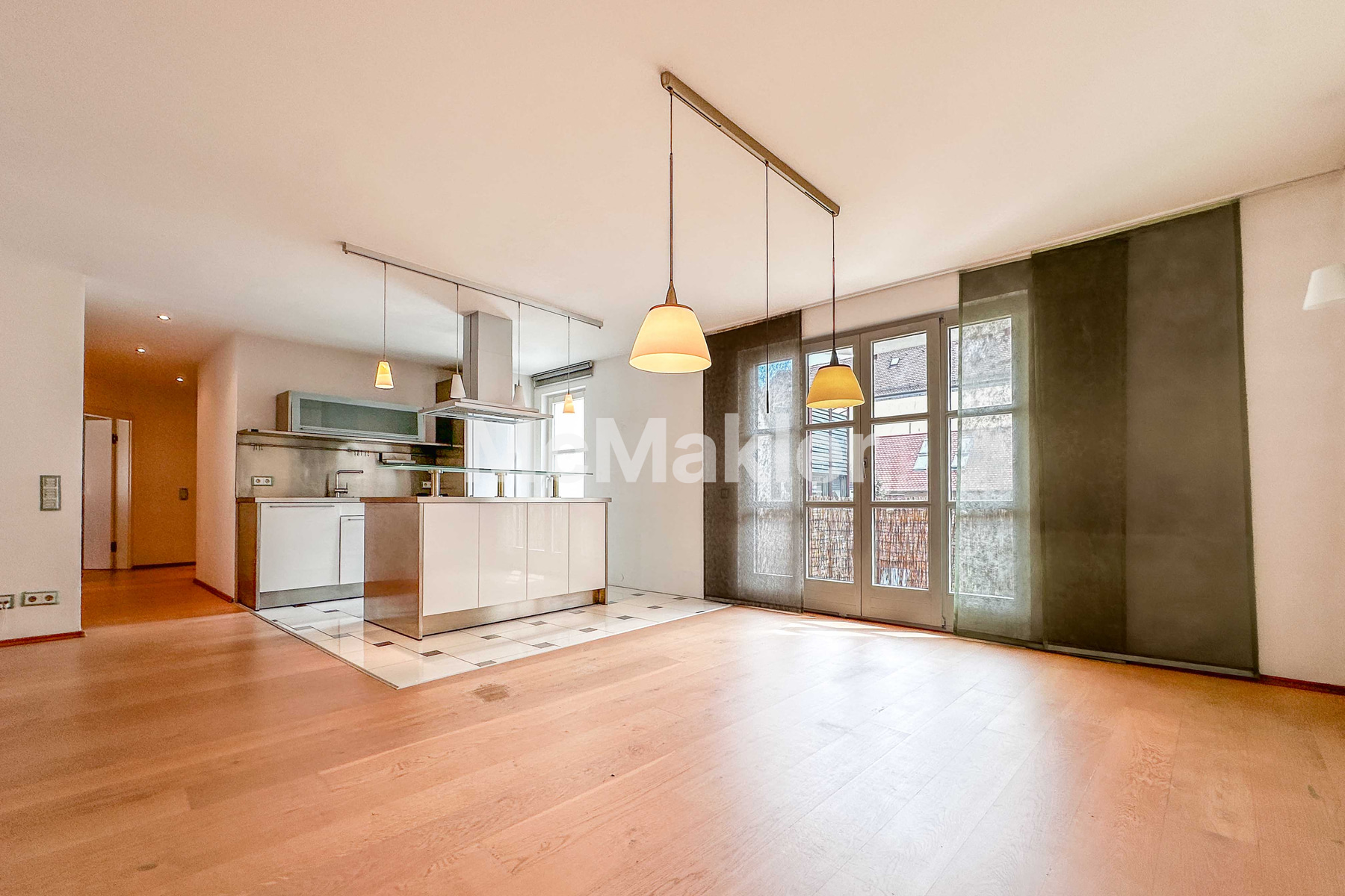 Exklusiv & bezugsfrei: Moderne Innenstadtwohnung mit Balkon und Stellplatzoption
