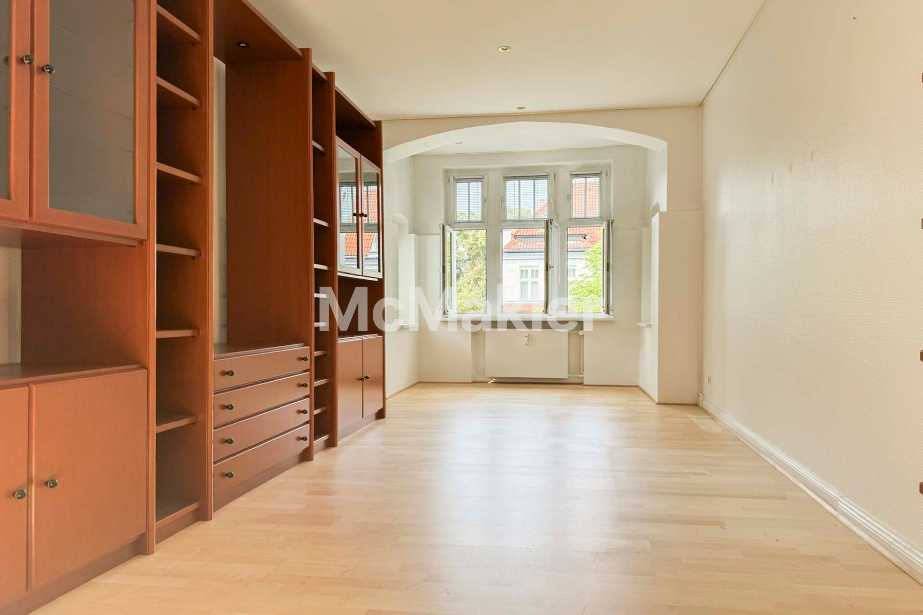 Sofort einziehen: Attraktive 2-Zimmer-Wohnung mit großzügigem Wohnbereich in Berlin-Friedenau