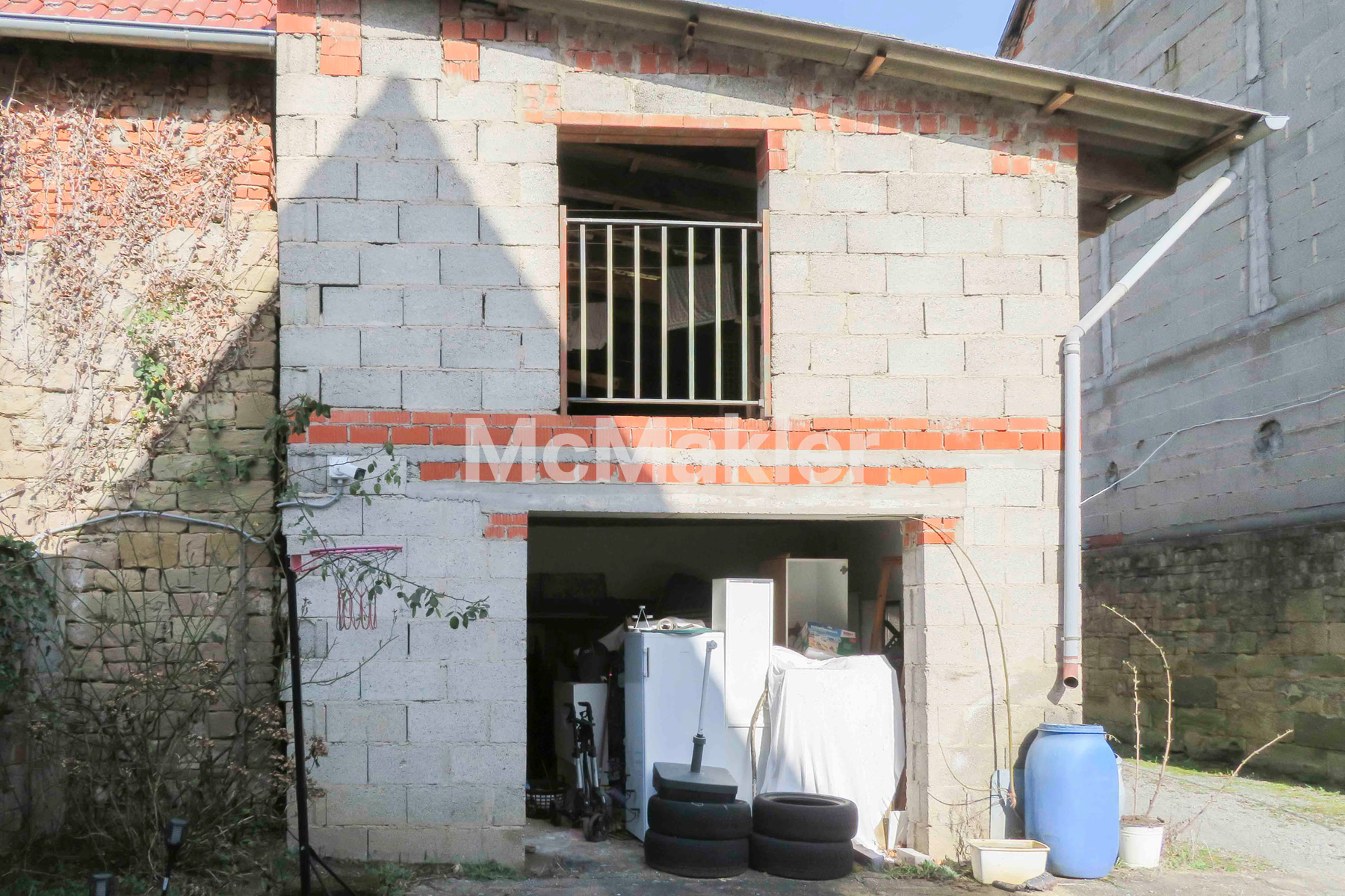 Property view 12
