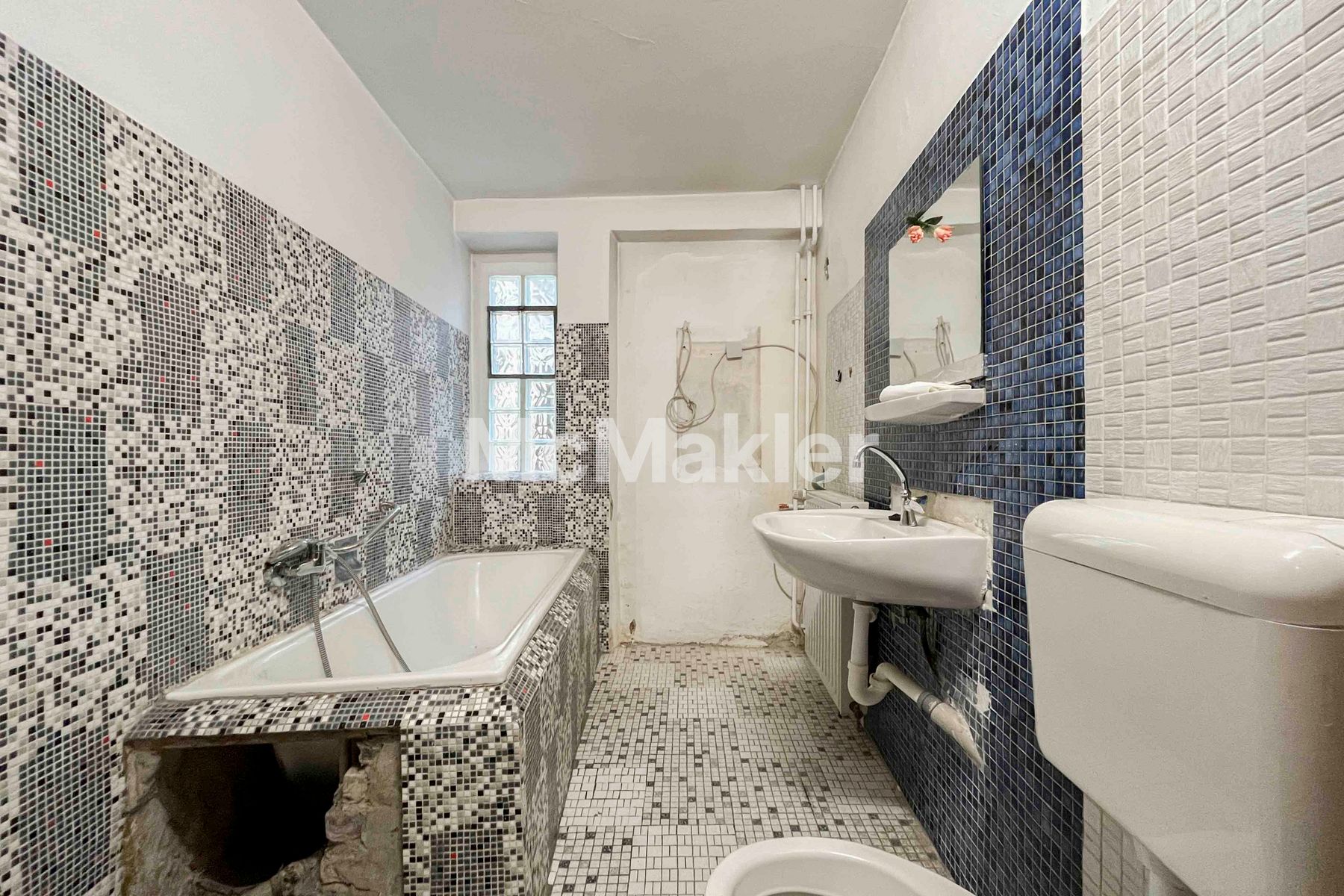 Property view 12