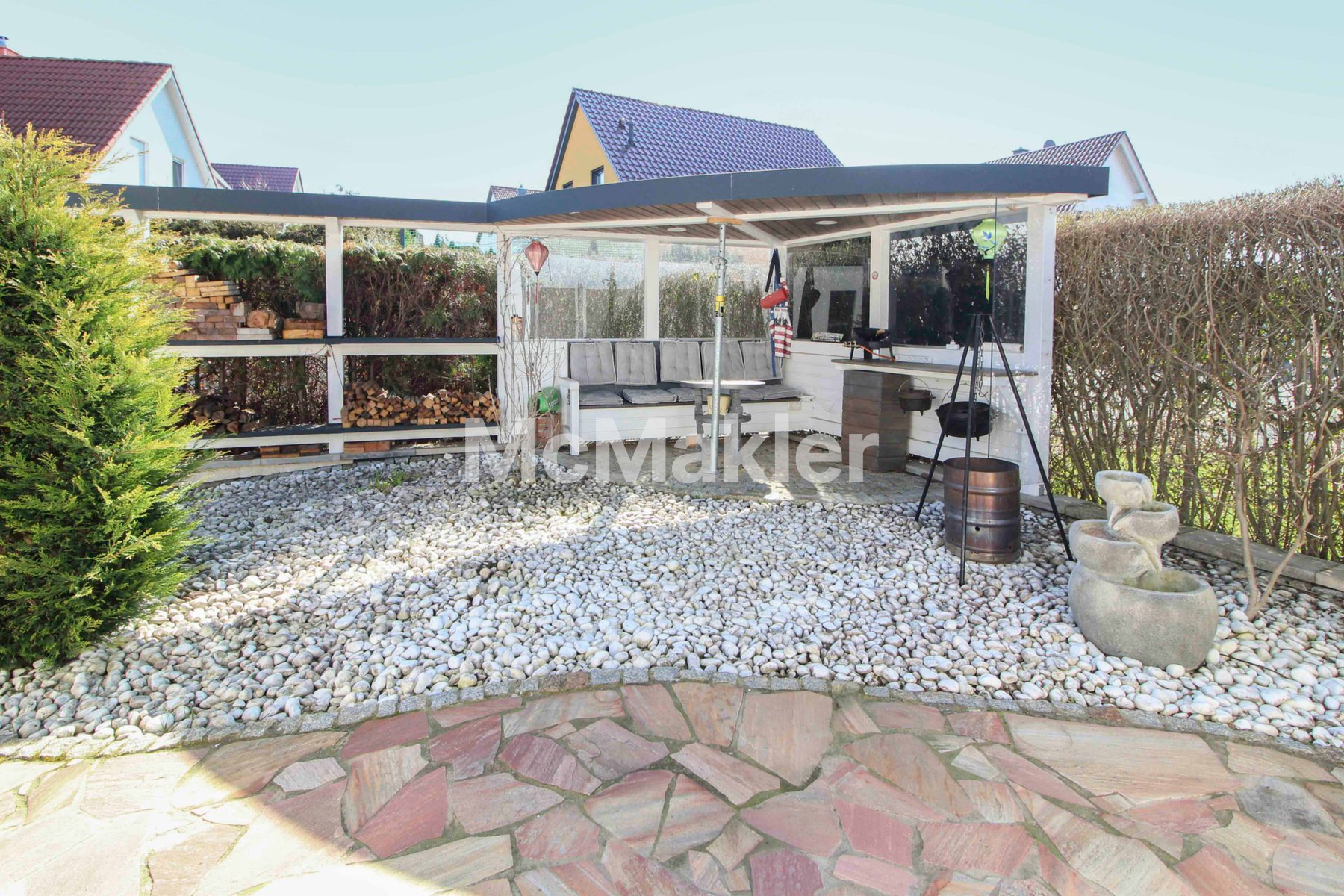 Property view 16