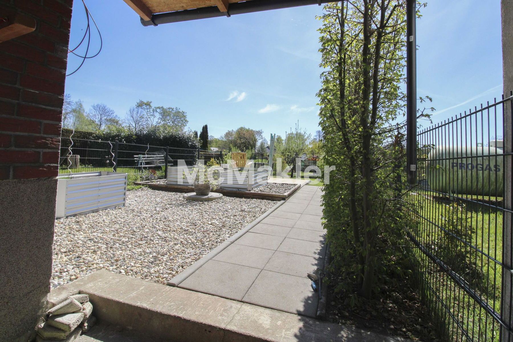 Property view 15
