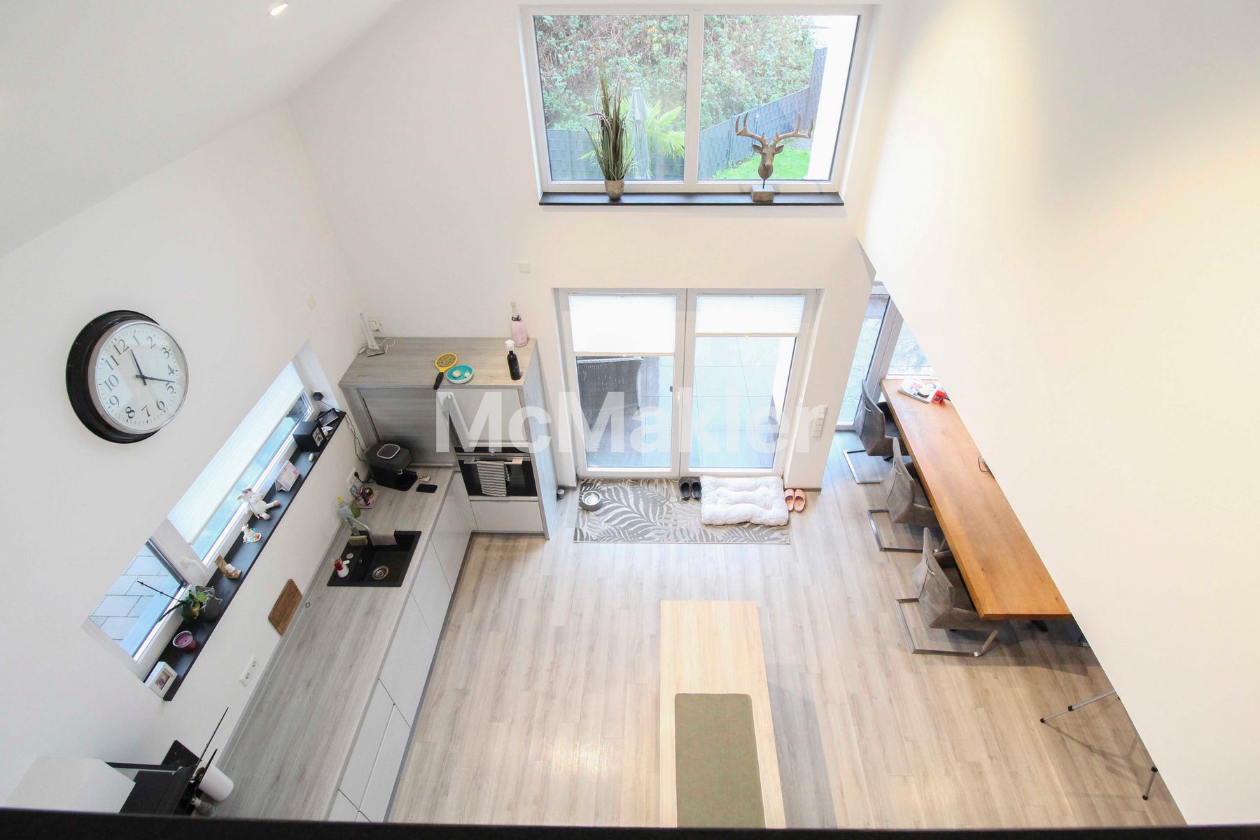 Property view 11