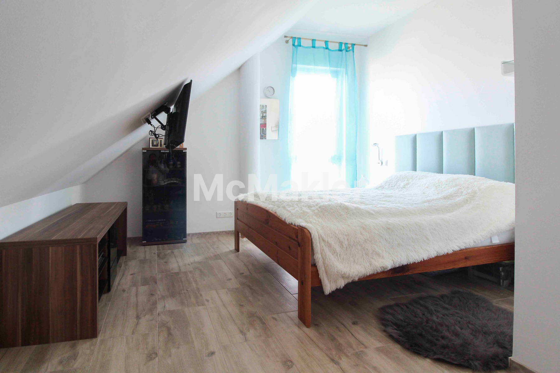 Property view 11