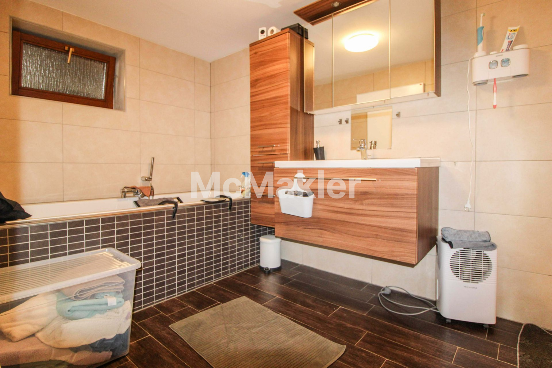 Property view 13