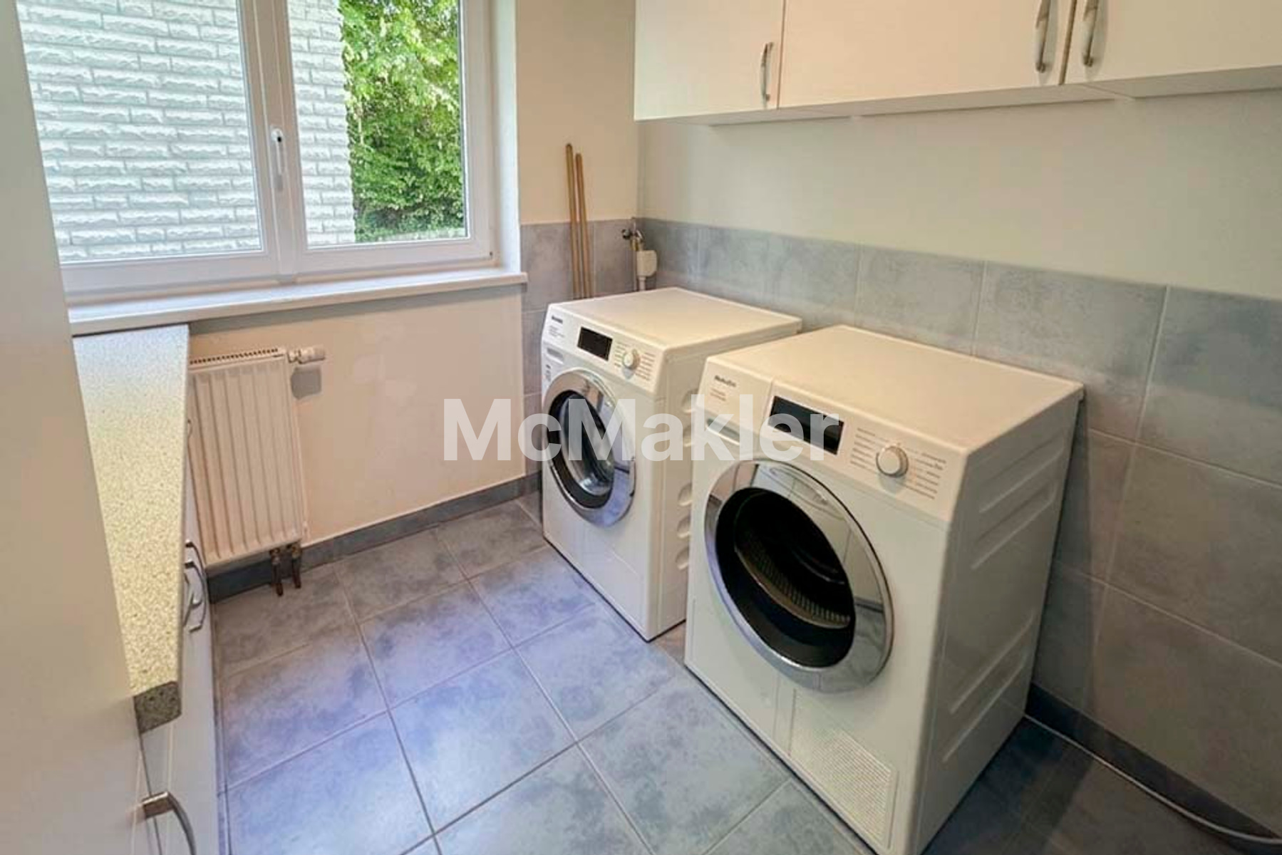 Property view 13
