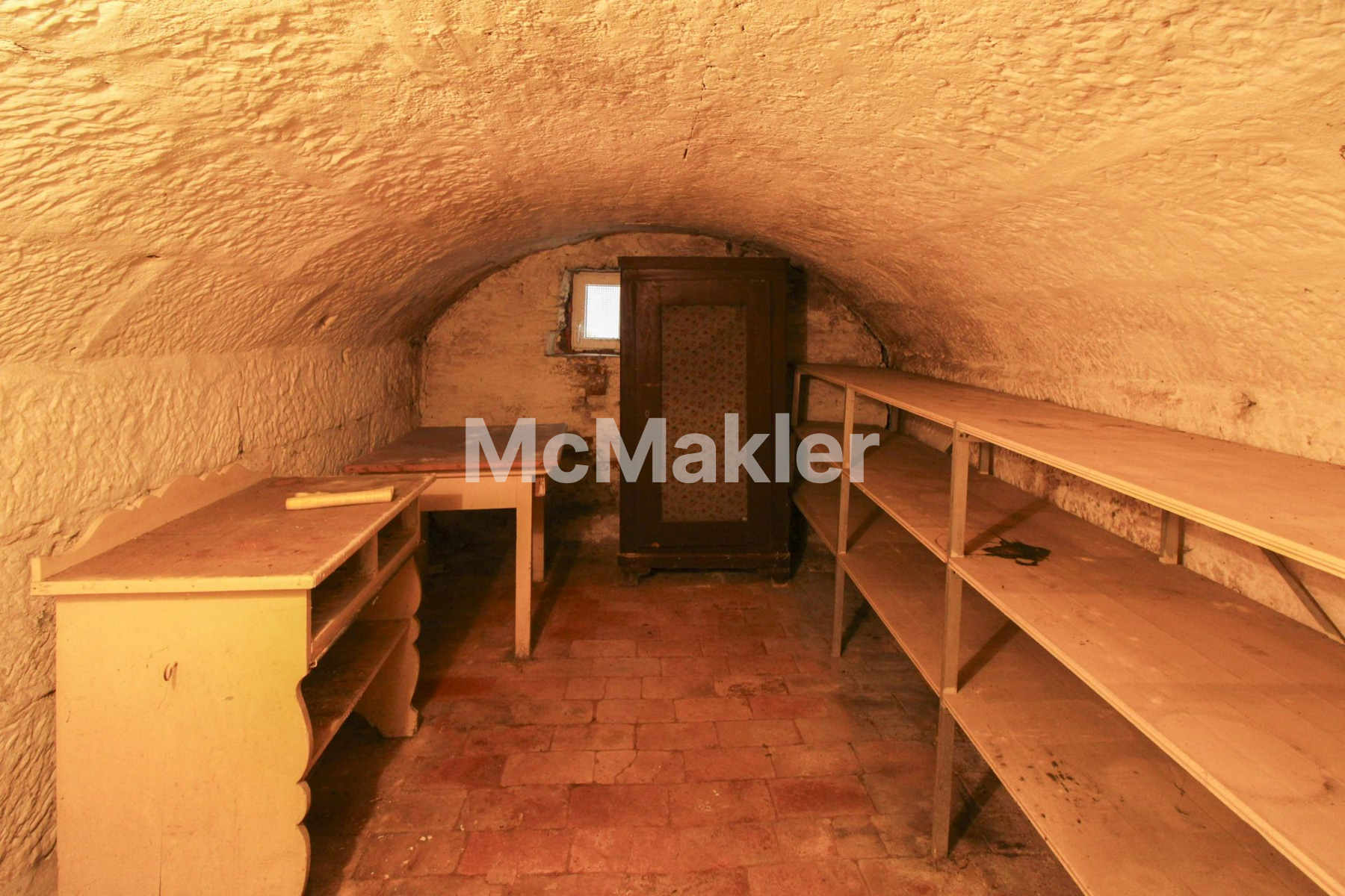 Property view 23