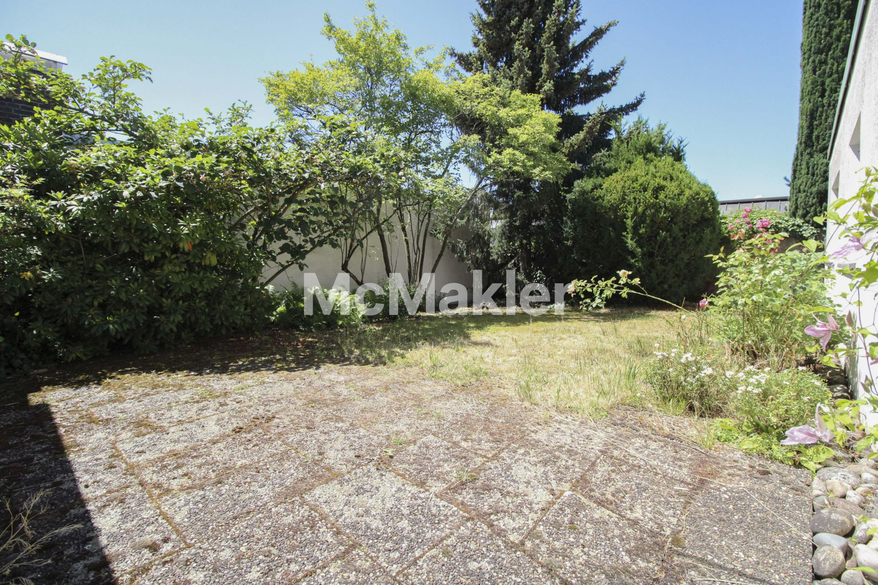 Property view 11