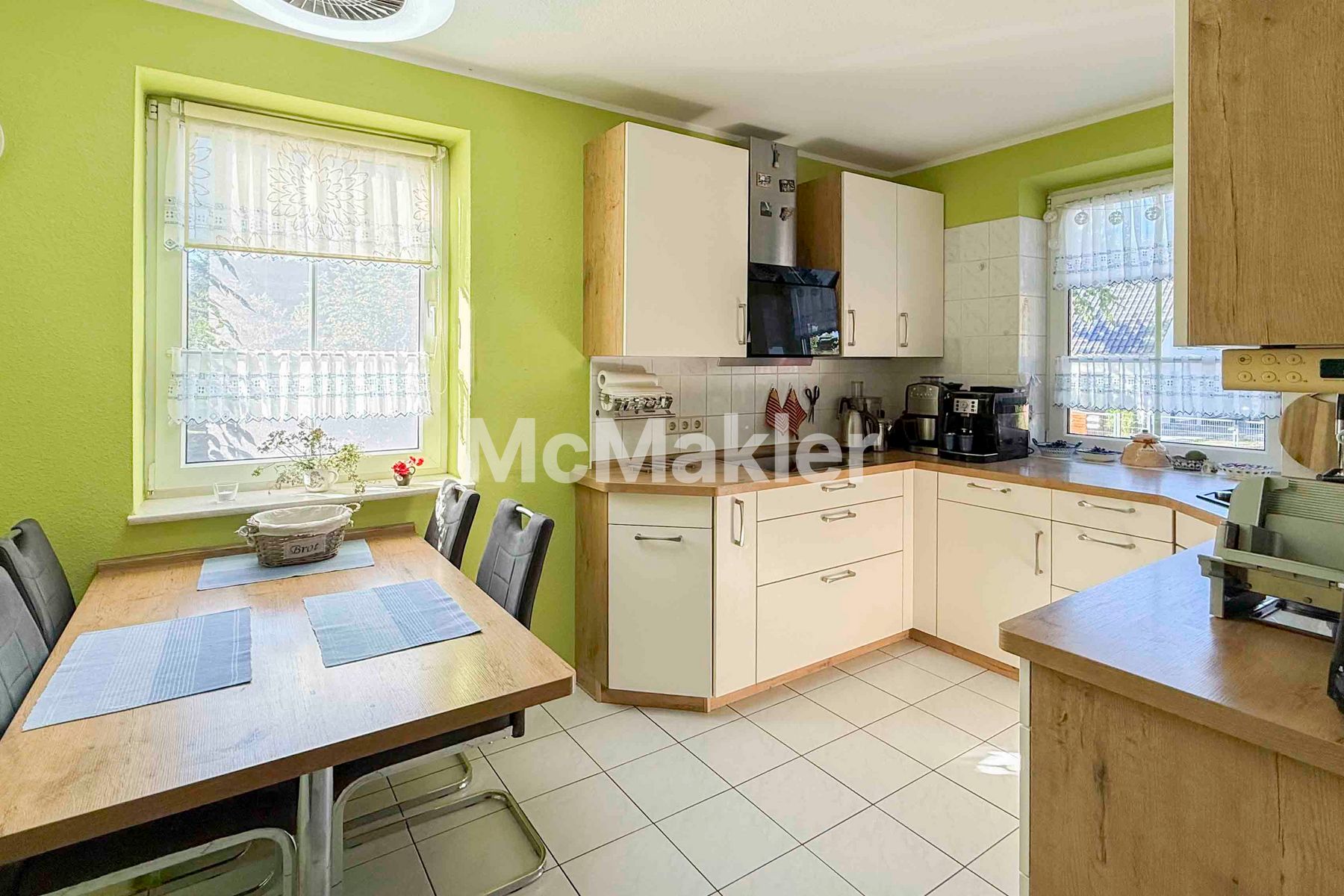 Property view 11