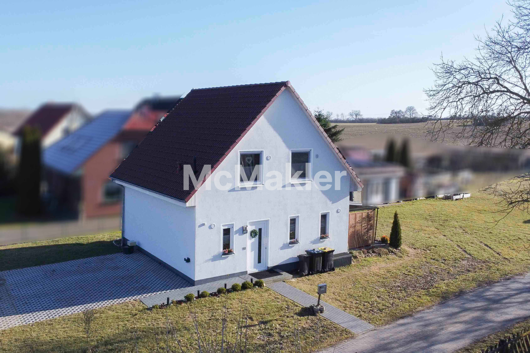 Modernes 4-Zimmer-EFH (BJ 2020) mit großem Garten & Feldblick – ideal für Familien
